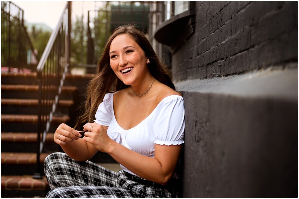 Senior_Portraits_Alison_Creasy_Photography_VA_1920's_0034.jpg