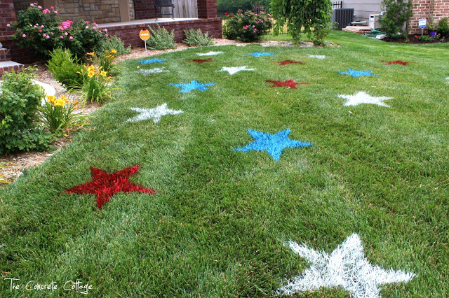 {Via} If your party is outdoors, this is the perfect way to incorporate that patriotic spirit into your decor.