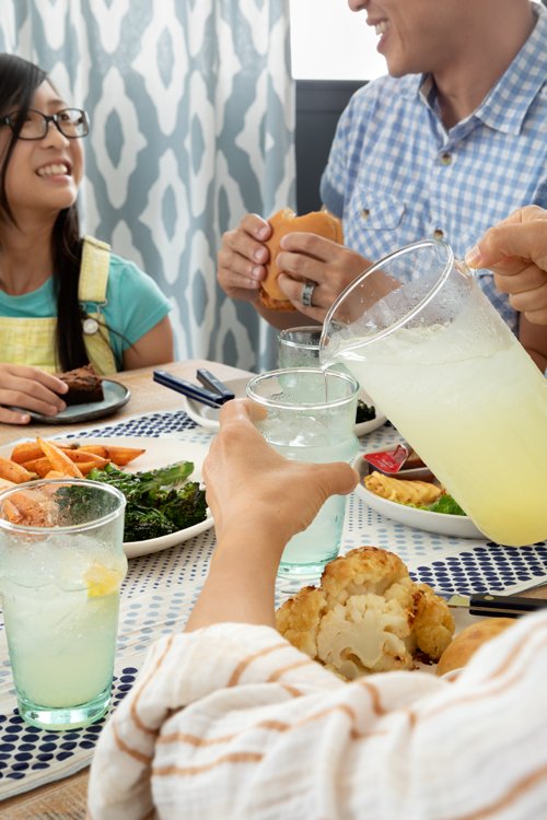 Little Blue Menu Chick-fil-A Kathryn McCrary Photography_FamilyDinner_2092.jpg