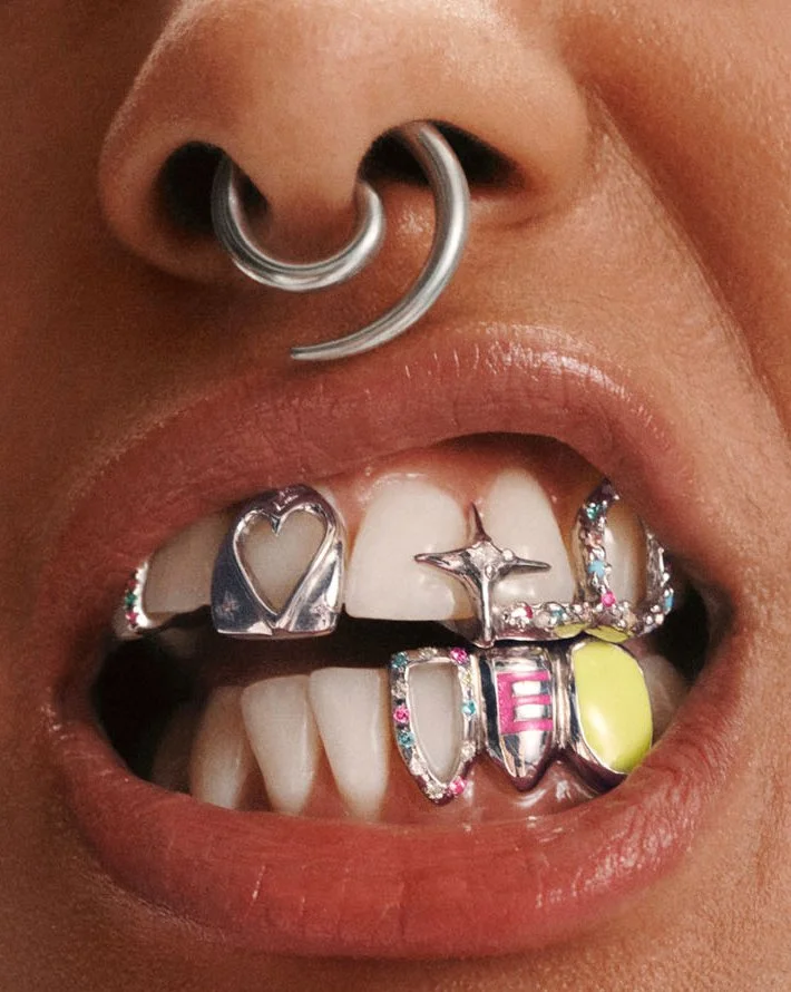 Shot 2-KV 05-Grillz-Lip-Brows-0355-03_j-RGB V2.jpg