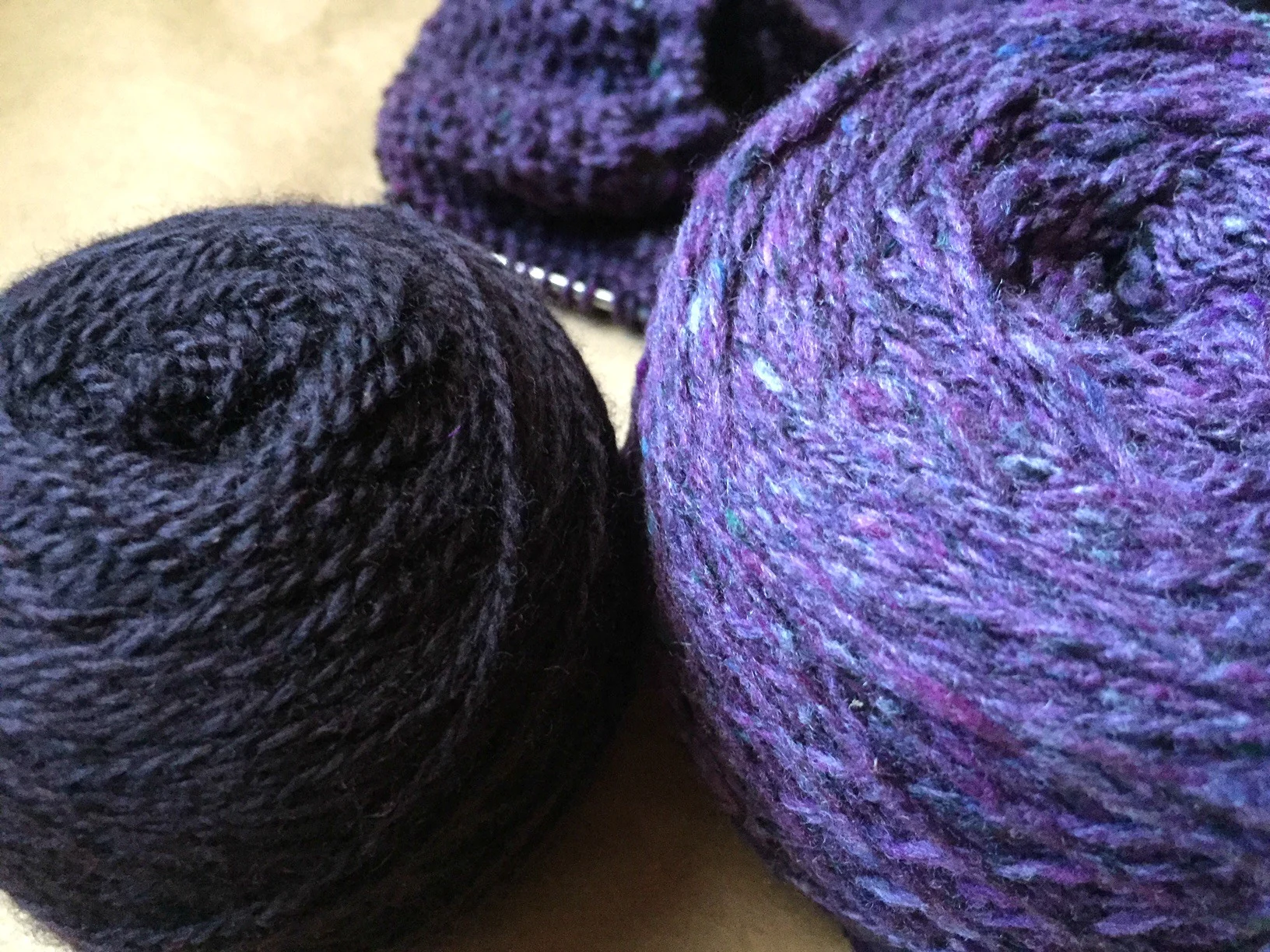 waiting rain yarns close.jpg