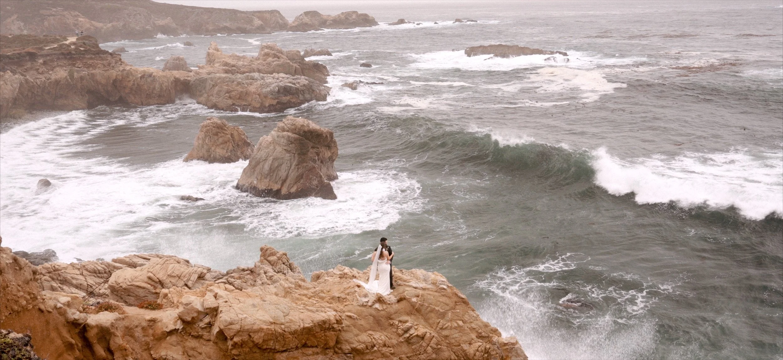 Elopement Filmthumbback.jpg