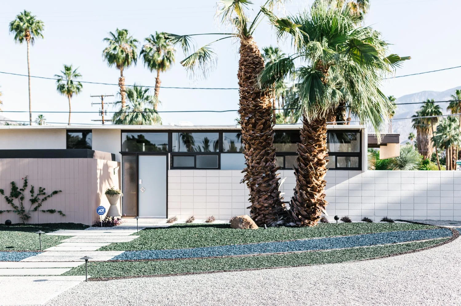 Marnie Hawson - Palm Springs mid century homes