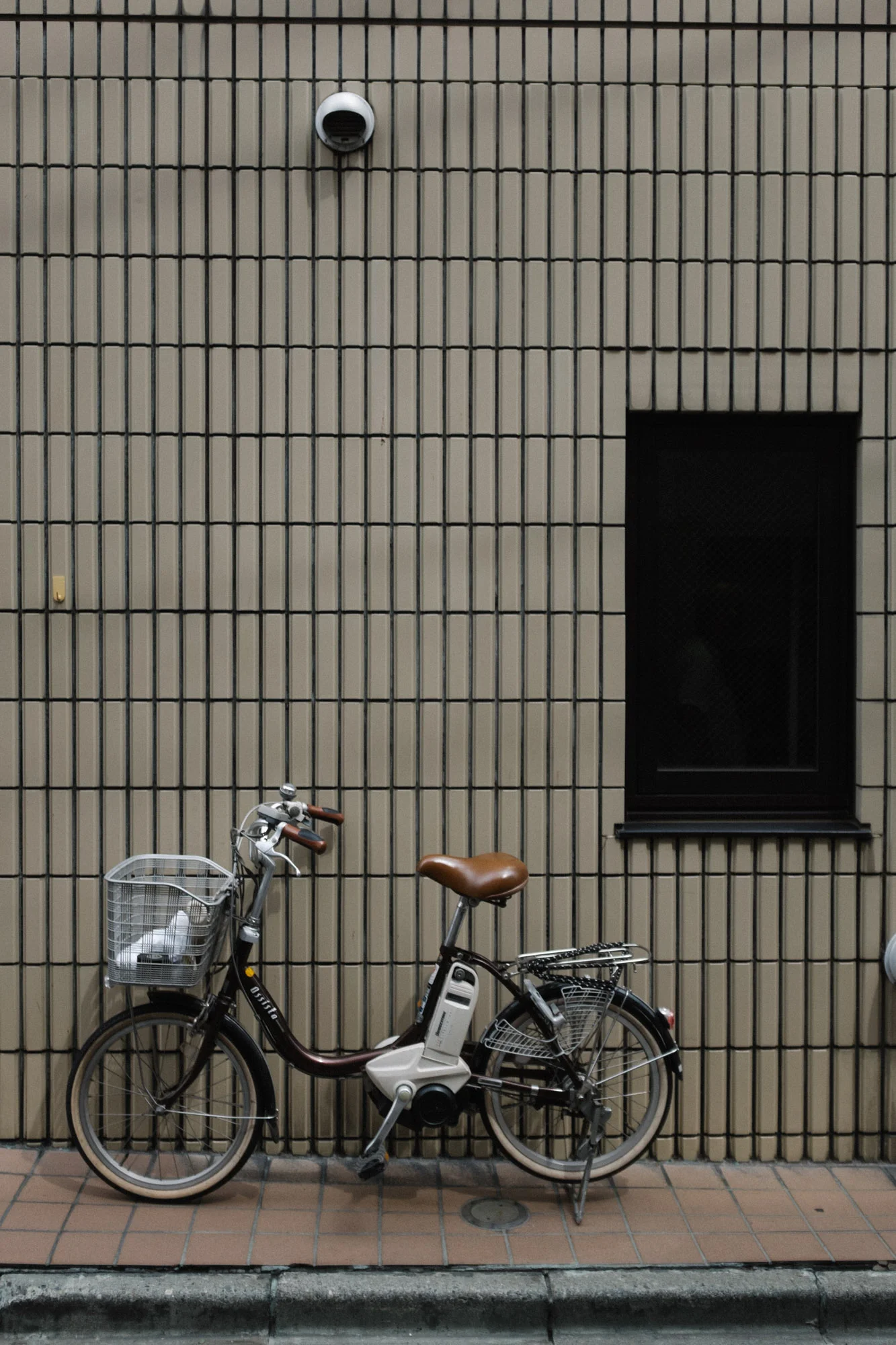 Marnie Hawson Melbourne travel  &nbsp;photographer, Japanese bikes