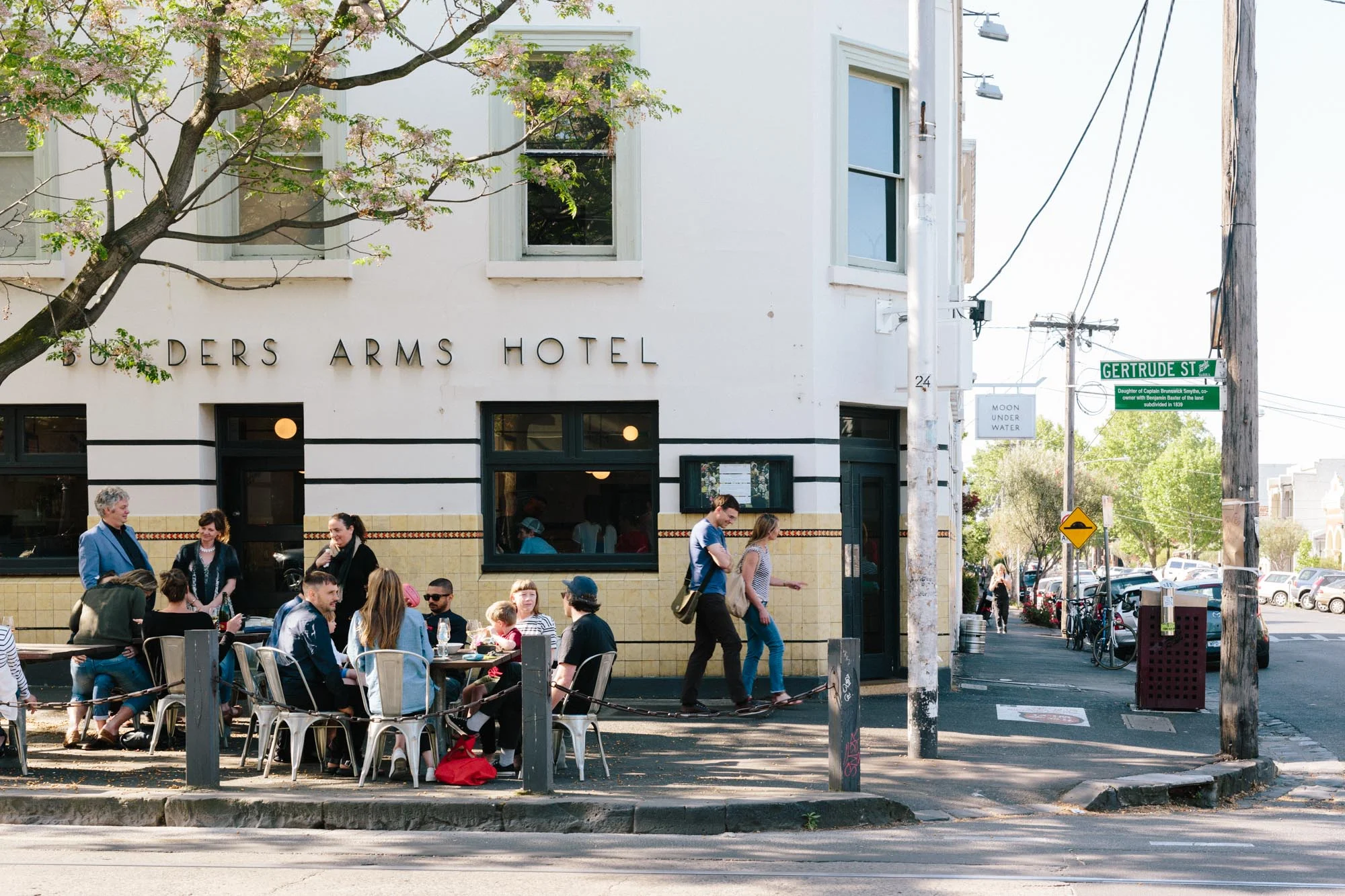 Marnie Hawson for Airbnb Neighbourhoods Guide (Melbourne), Spring 2015