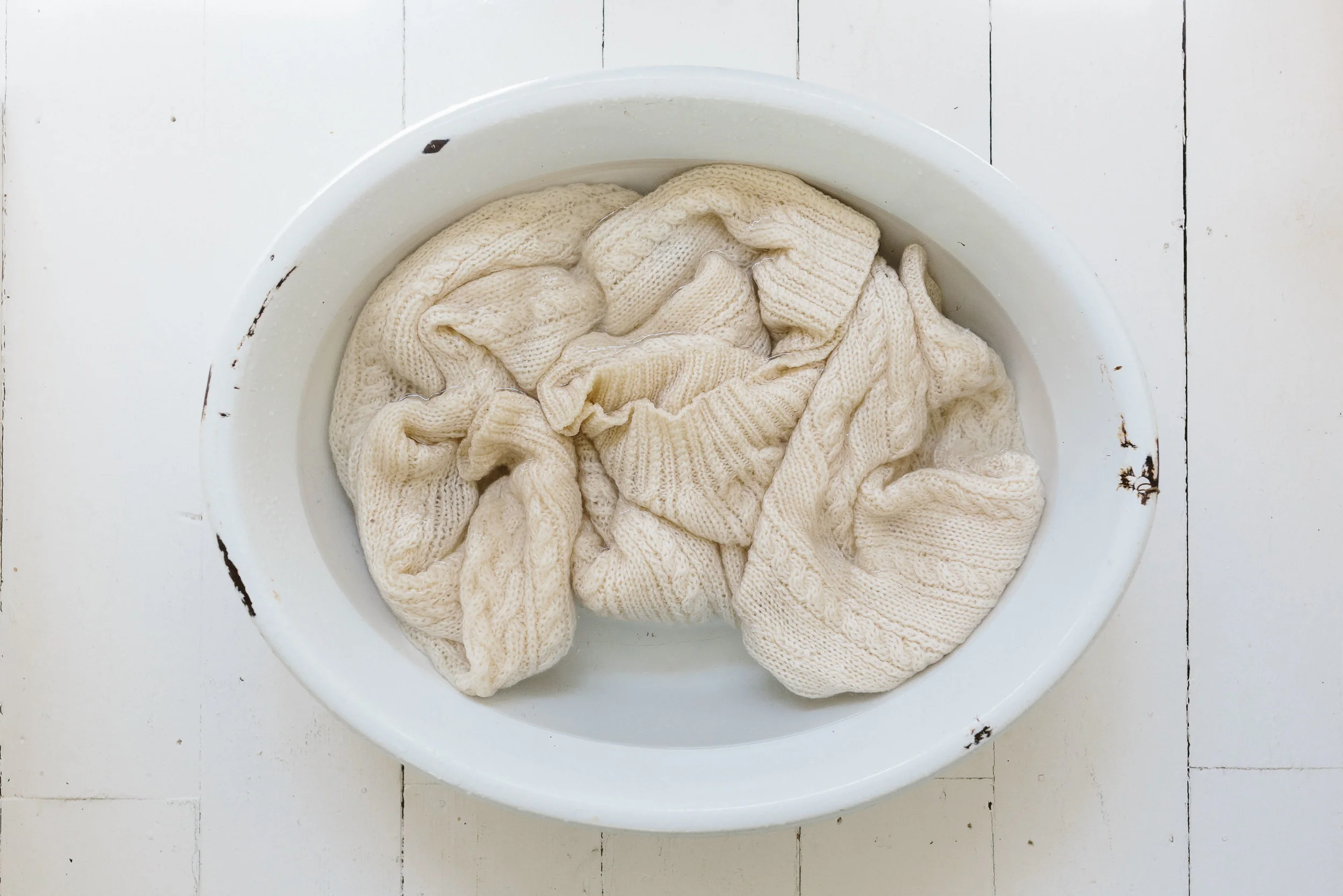 How to wash organic wool