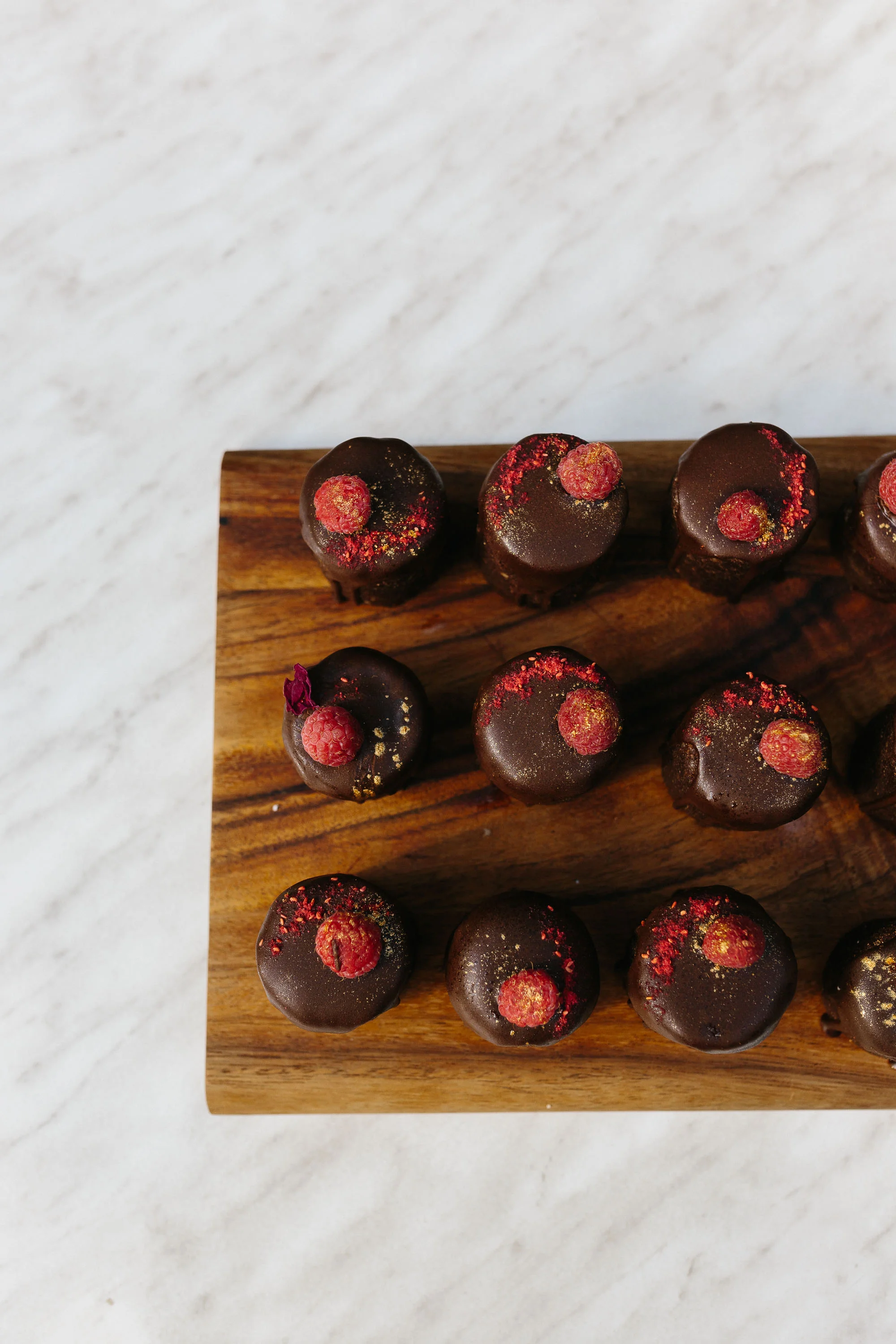 Raw dessert, Serotonin Eatery