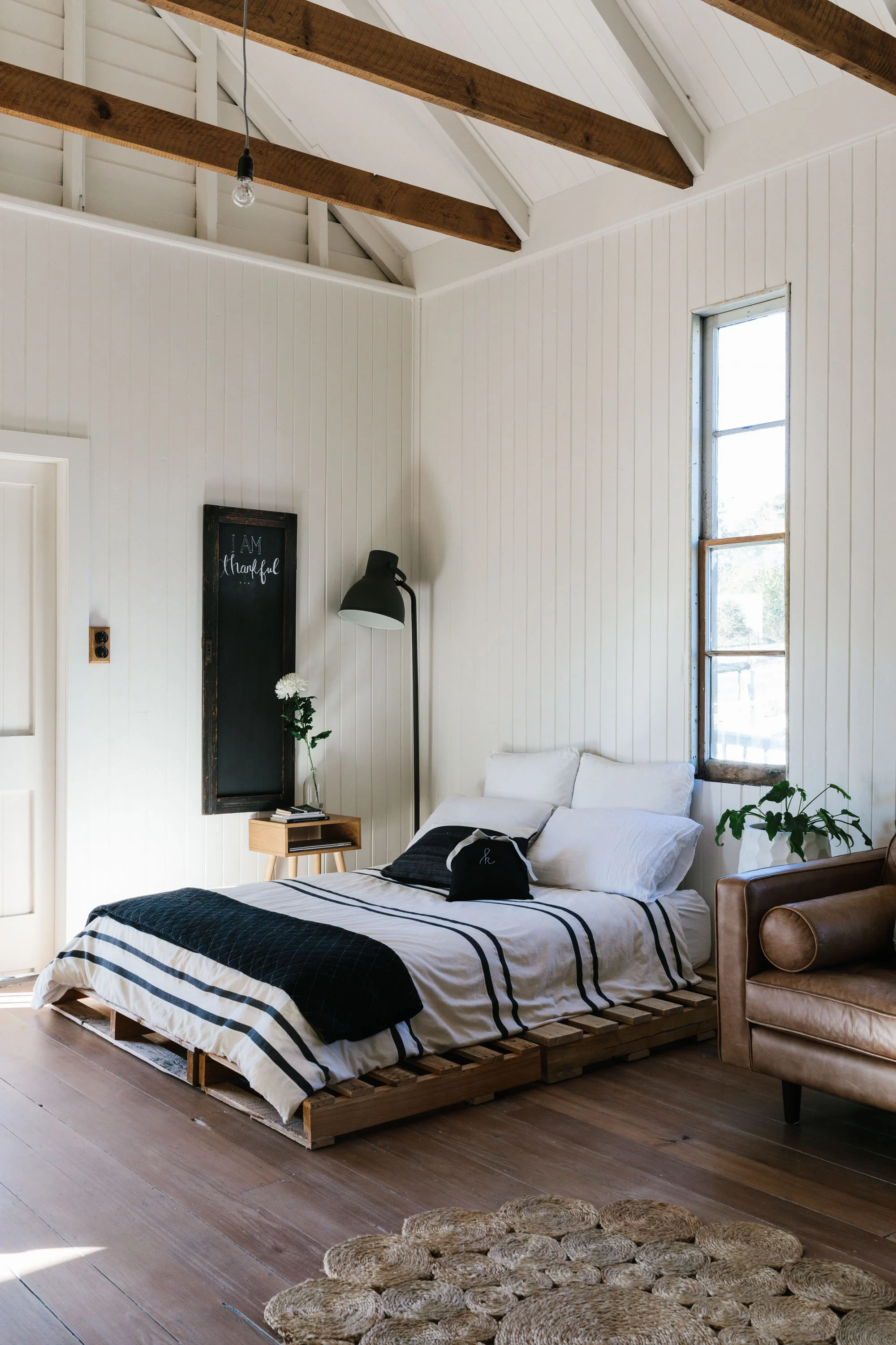 Kathy + Kirstie Penton, Meringandan QLD for Country Style magazine