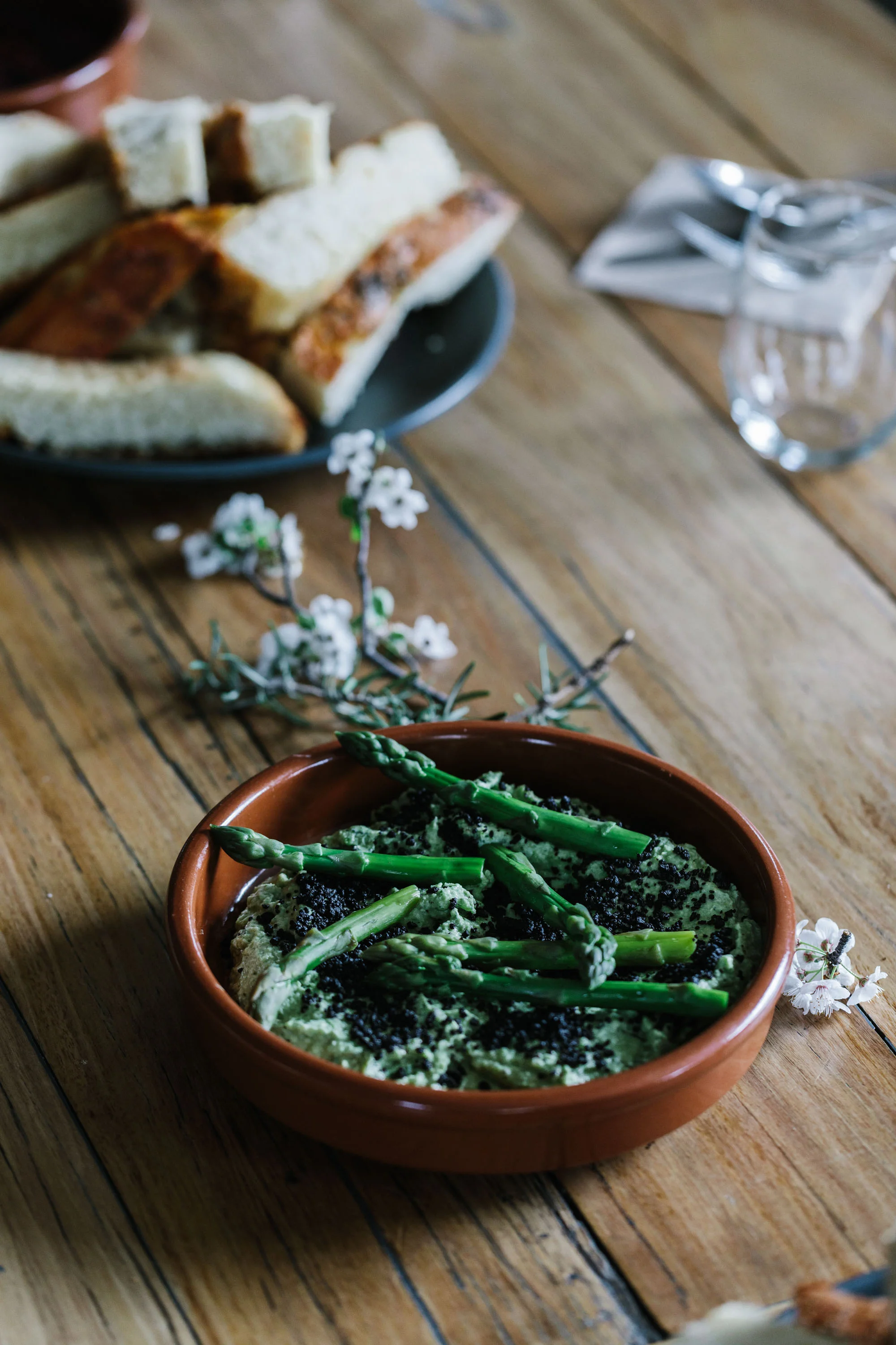Marnie Hawson, Melbourne lifestyle photographer for Ben Shaw Permaculture, Little Green Corner, and Green Magazine