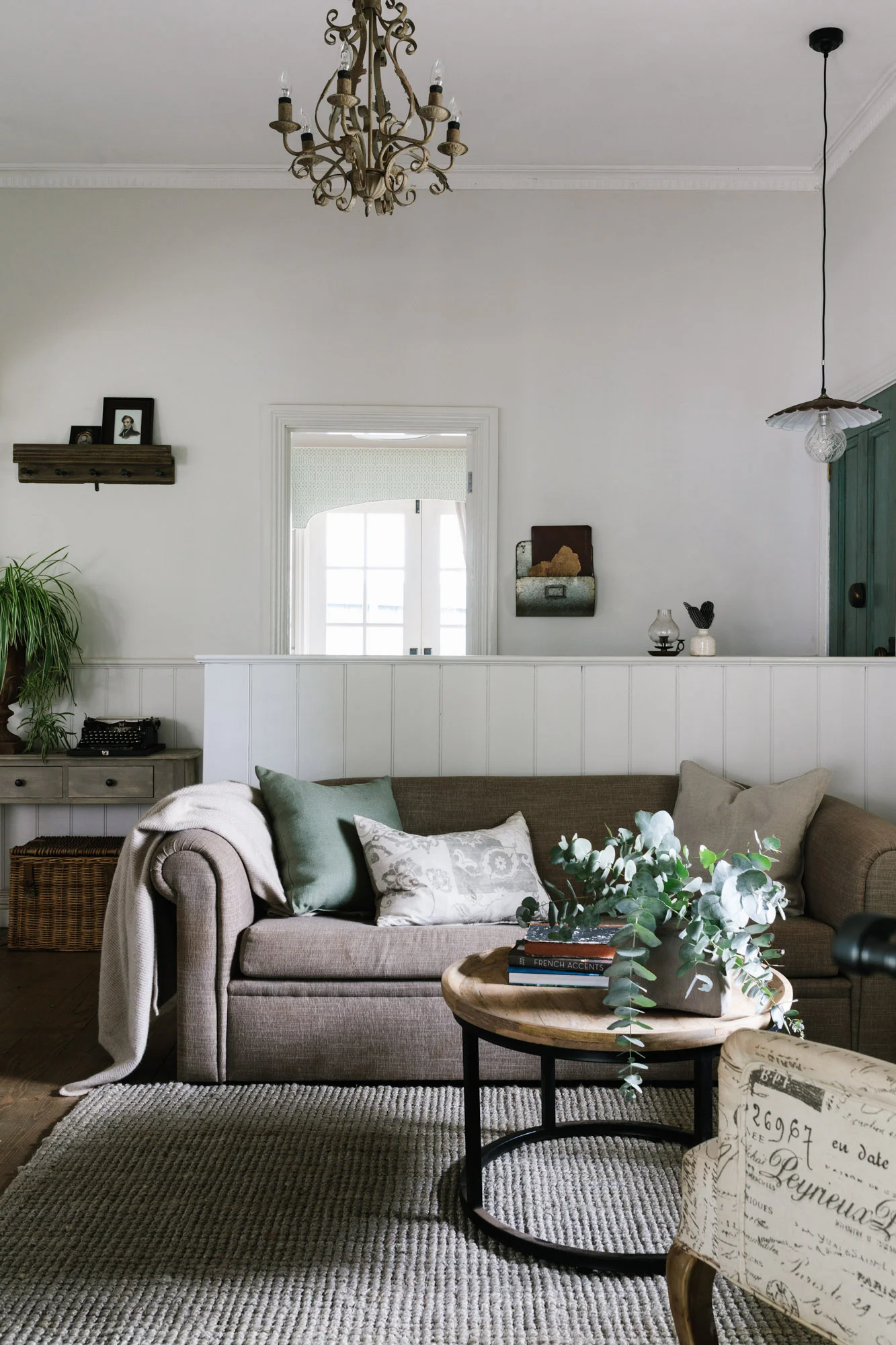 Marnie Hawson, Melbourne purpose-driven photographer for Acre of Roses, Trentham. A sustainable flower farm and luxury country accommodation. Styled by Belle Hemming.