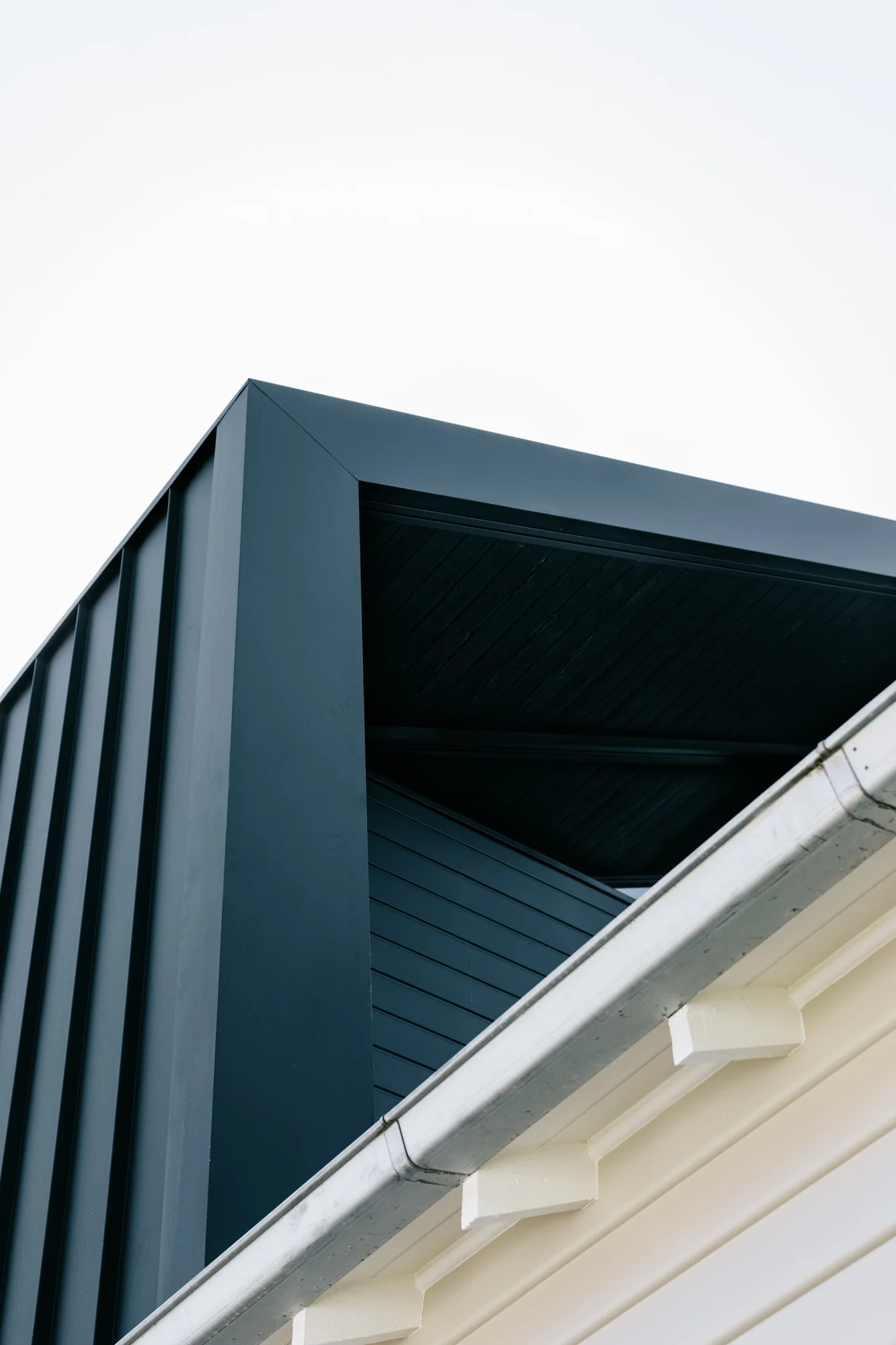 Melbourne interior photographer, Marnie Hawson, for MLS Built. Styled by TRES.