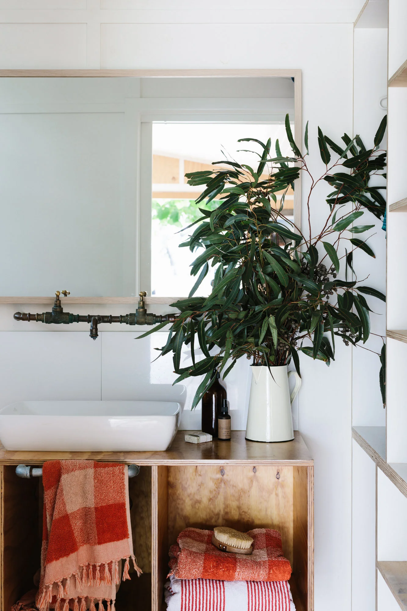 Natural Harry, Bellarine Peninsula for Peppermint magazine. Photo by Melbourne interior photographer Marnie Hawson.