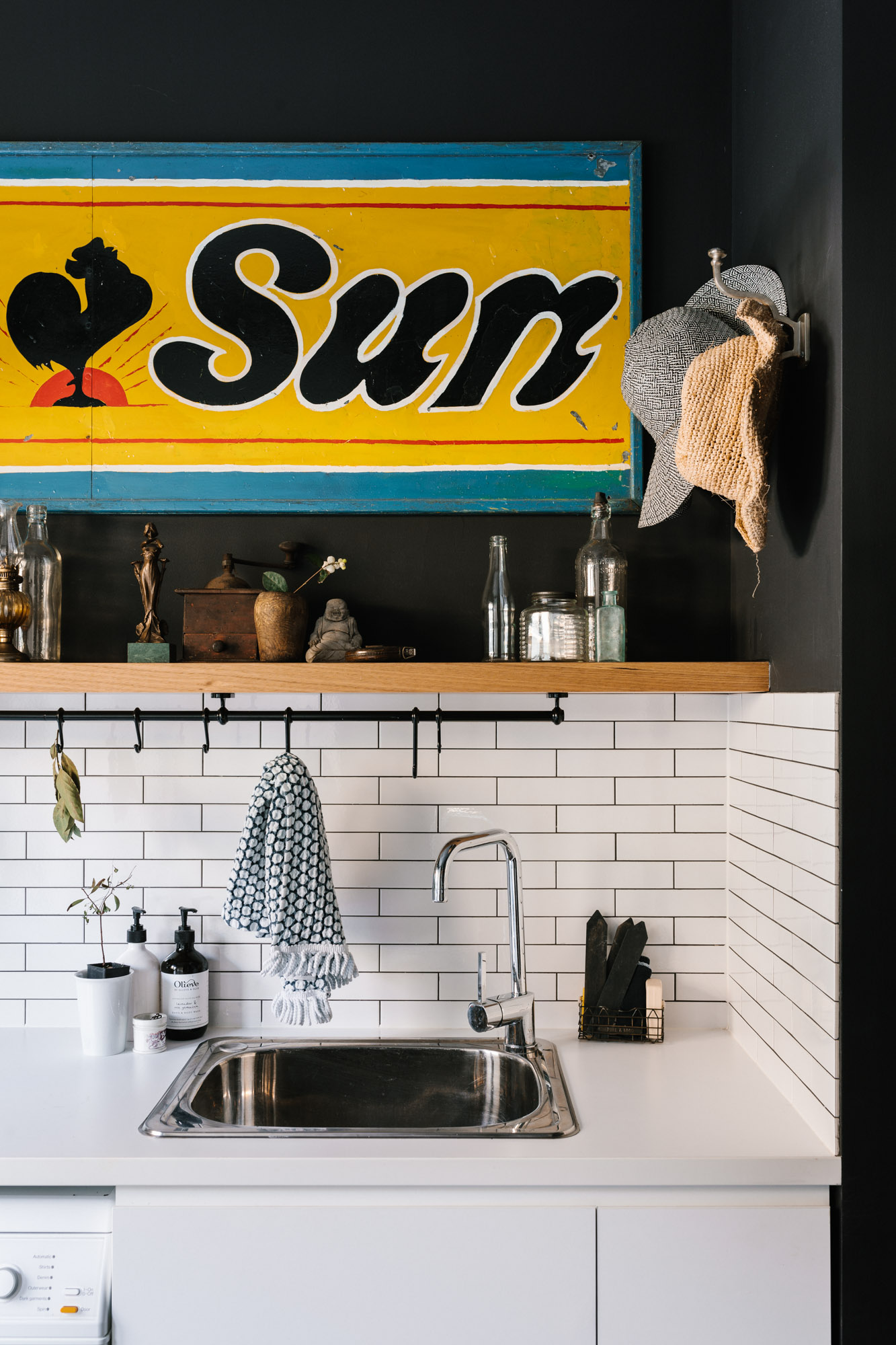 Melbourne interior photographer, Marnie Hawson for Steph Desira, Malvern East. Styling by Inside Story.