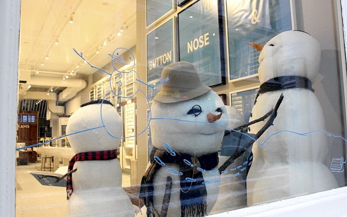 Snowman-window-688x430.jpg