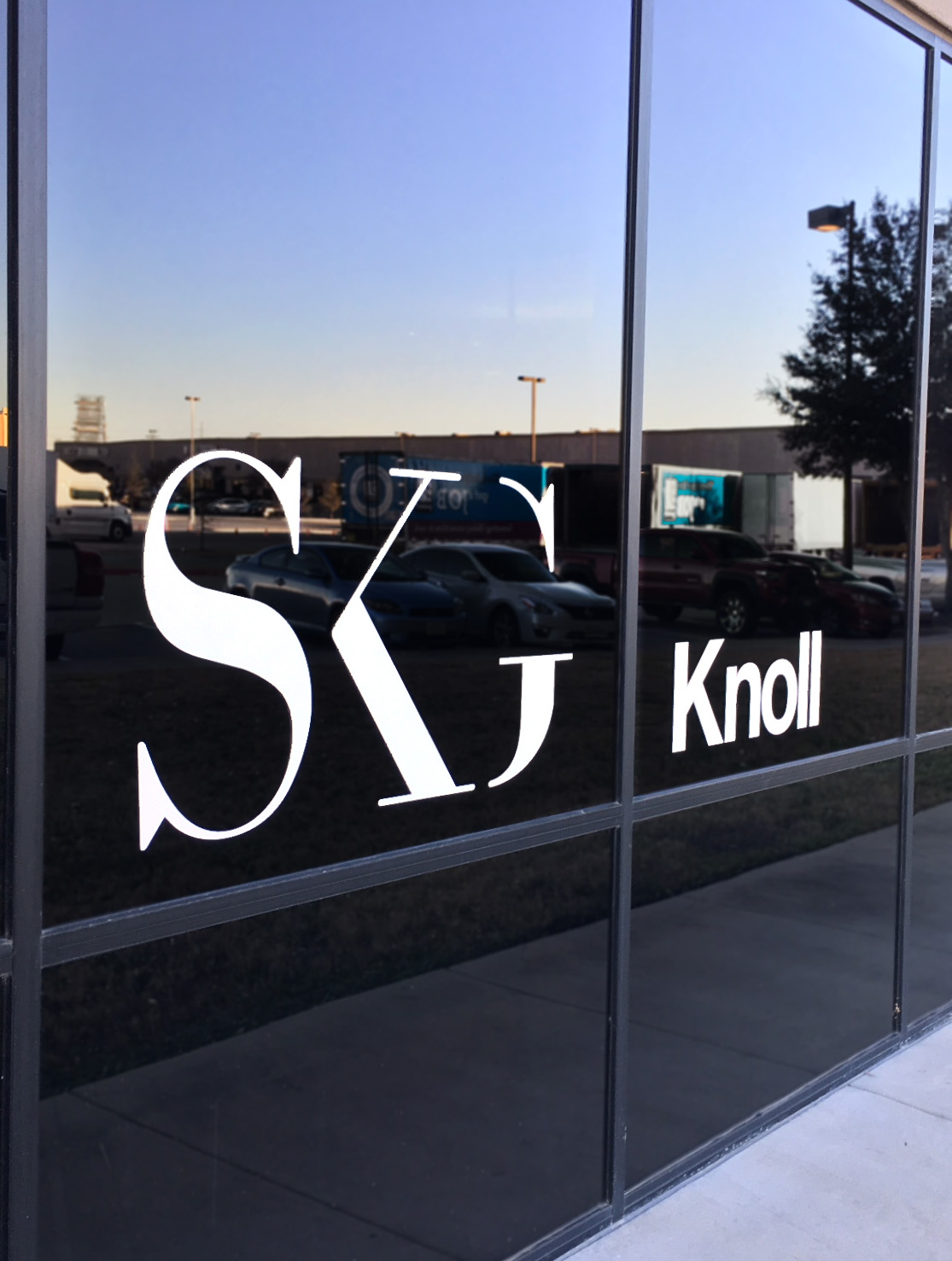 CCwest-vinly Window SKG_Knoll graphics.jpg