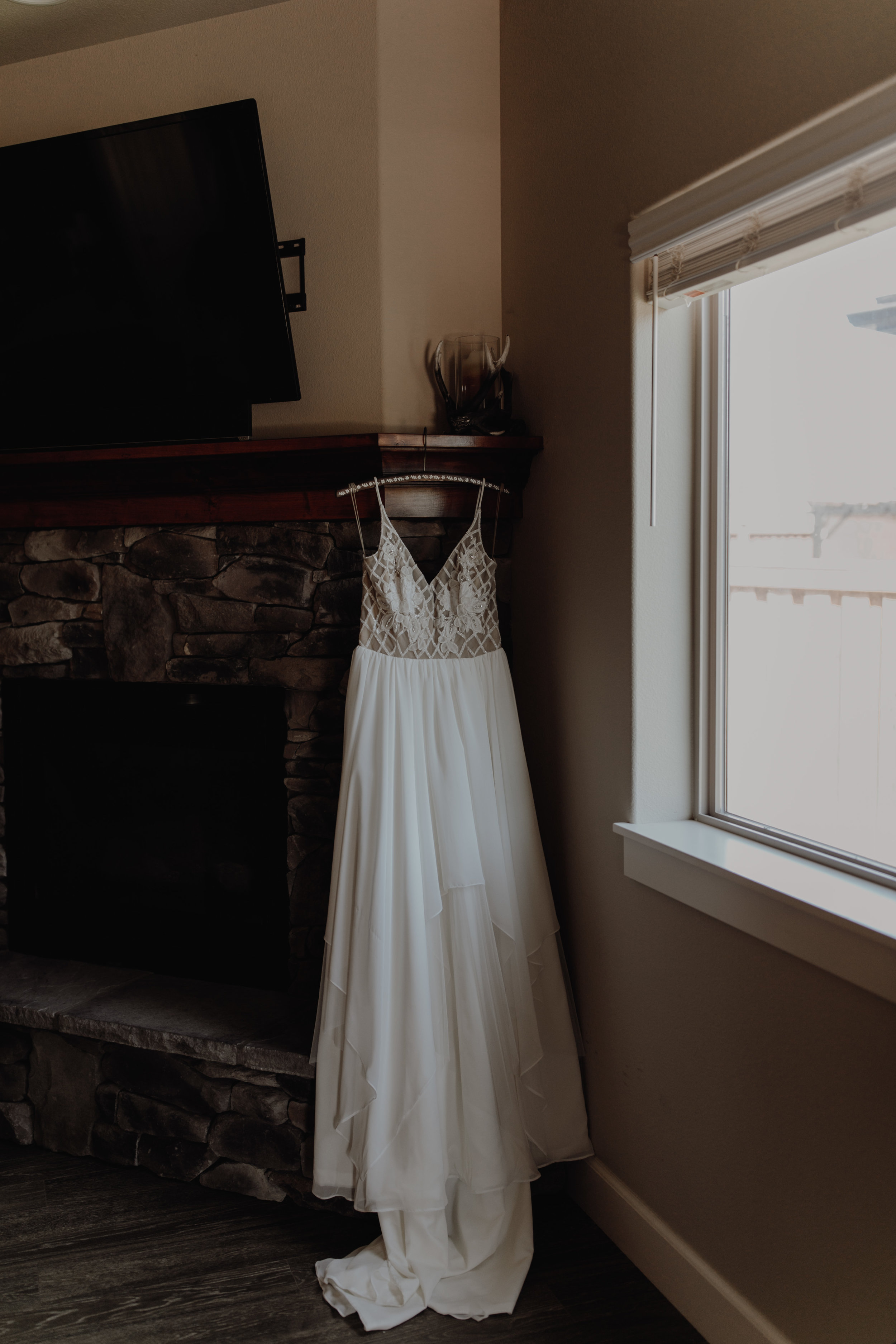 olivia_strohm_photography_tori__---.jpg