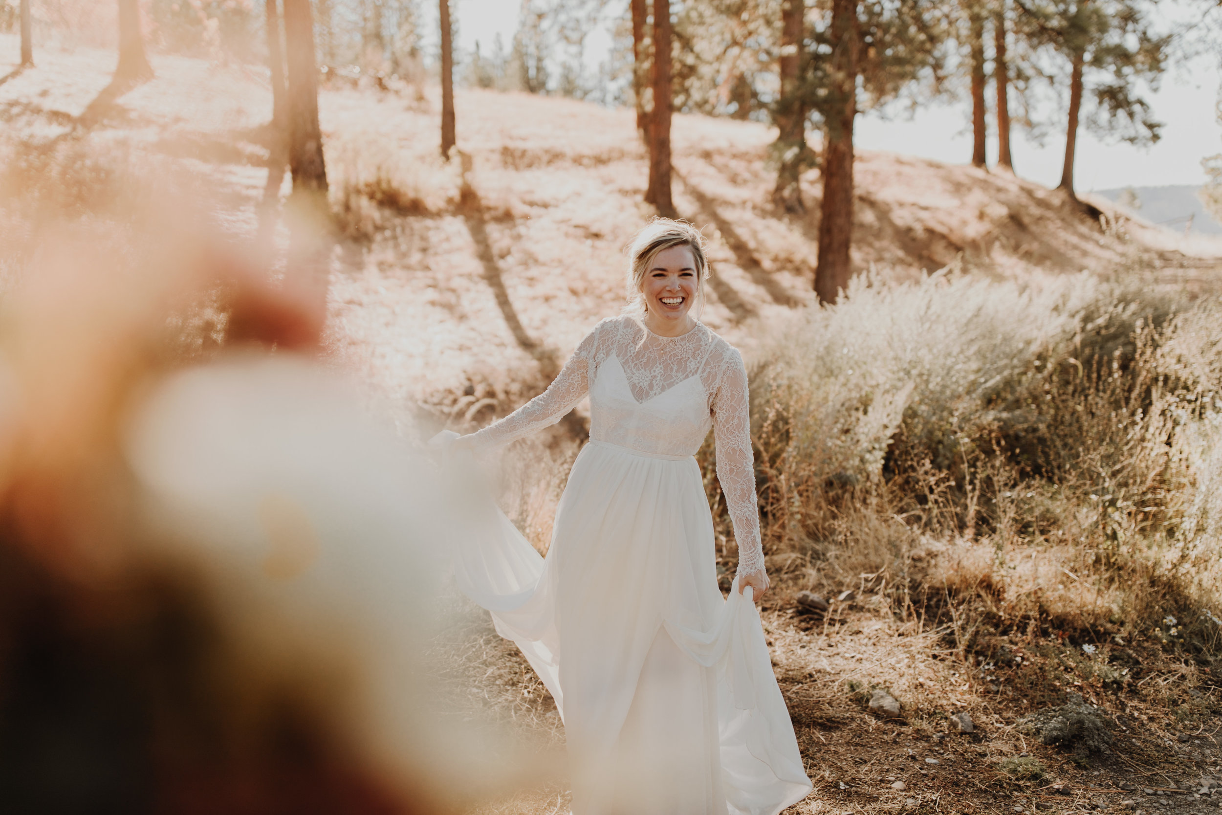 oliviastrohm_cattlebarnweddinggg-5-2.jpg