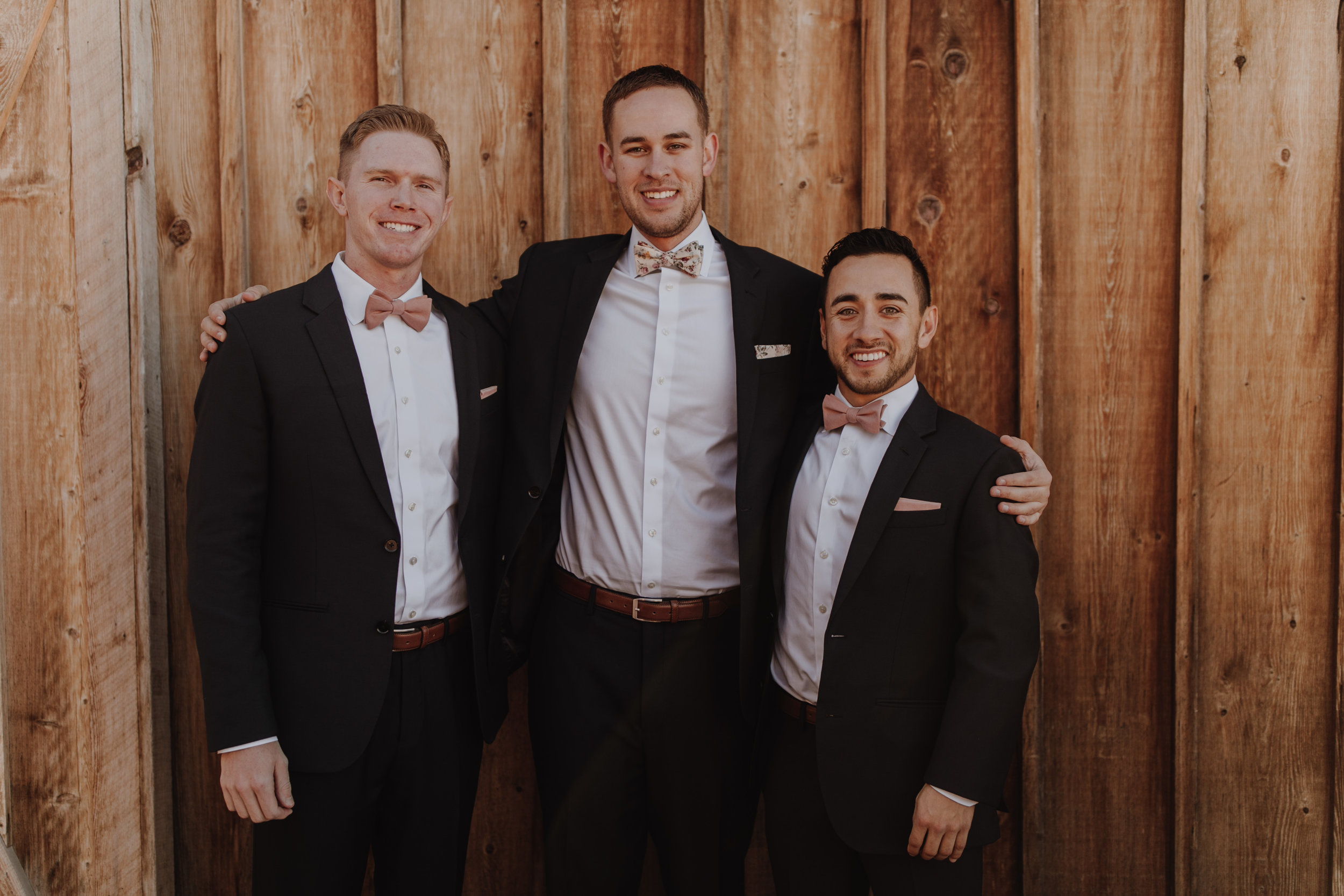 oliviastrohm_cattlebarnwedding__-8.jpg