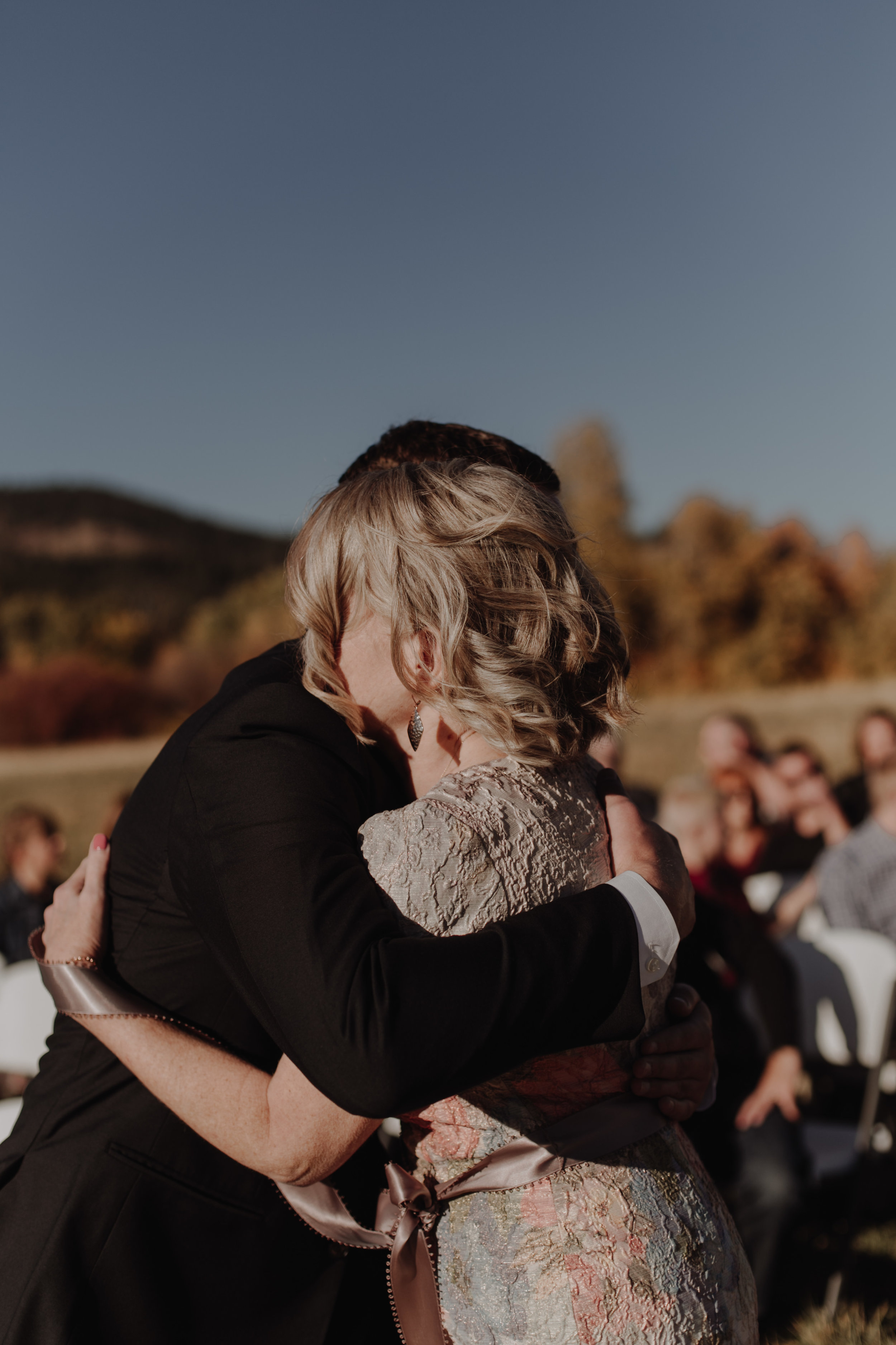 oliviastrohm_cattlebarnwedding____-5.jpg