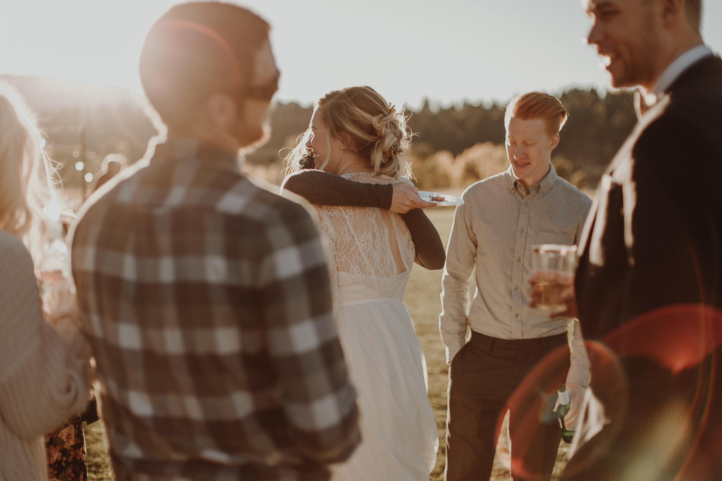 oliviastrohm_cattlebarnwedding______-6.jpg