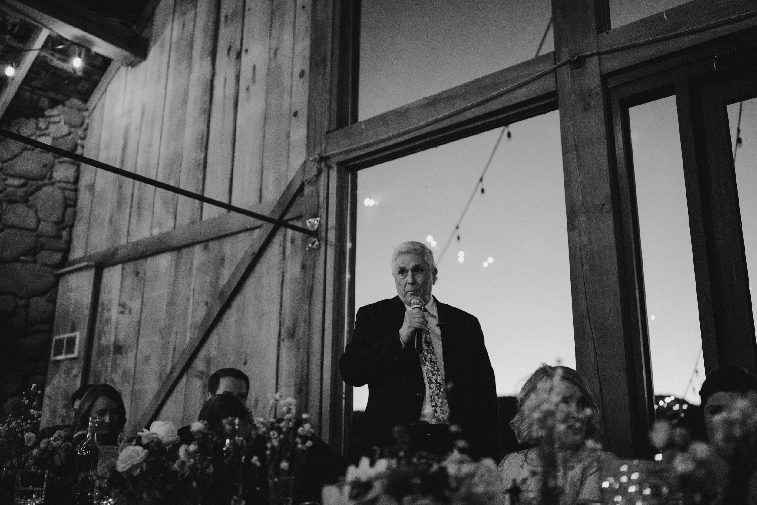 oliviastrohm_cattlebarnwedding________-1.jpg