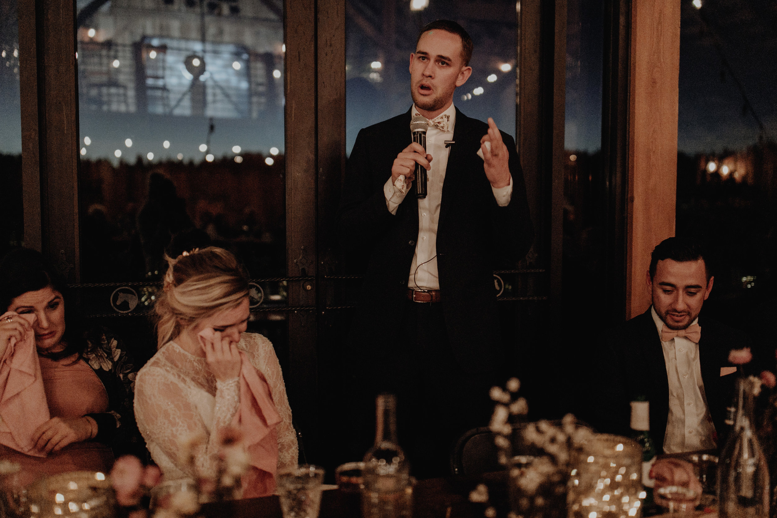 oliviastrohm_cattlebarnwedding________-5.jpg