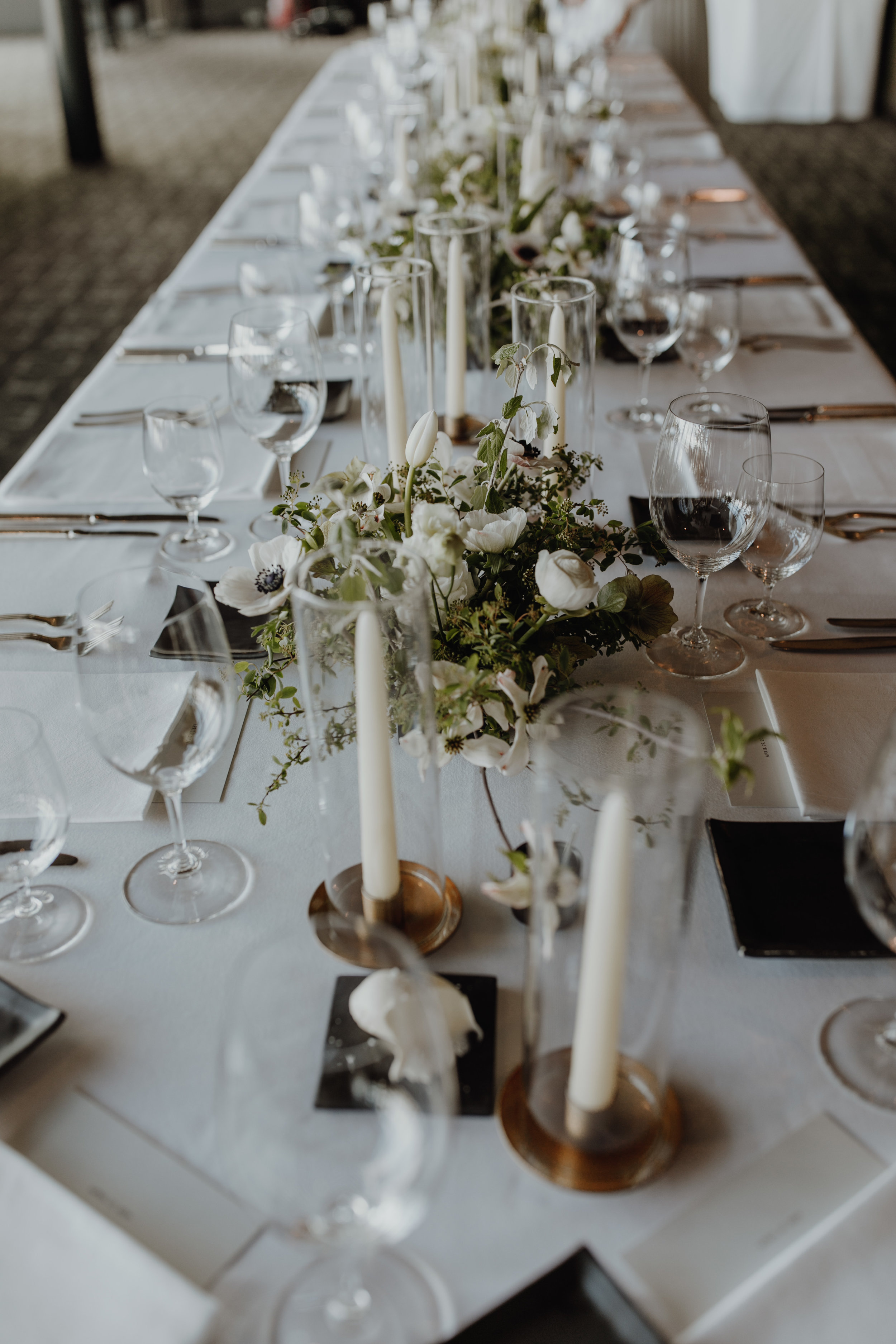 oliviastrohm_seattlewedding_canlis-67.jpg