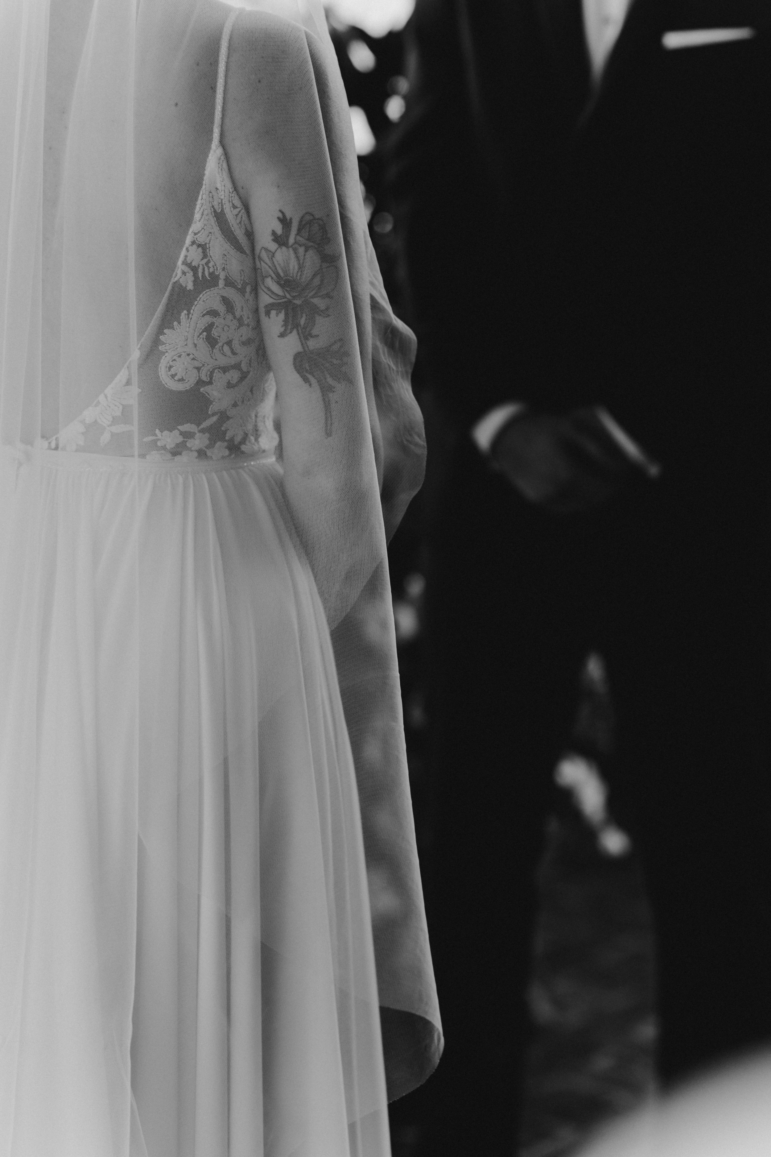 oliviastrohm_seattlewedding_canlis-90.jpg