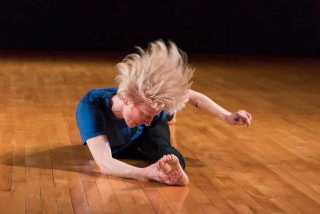 Guest Artist/Teacher Shannon Stewart: What does this body make?  A group investigation of uncanny physicality and virtuosic meltdowns