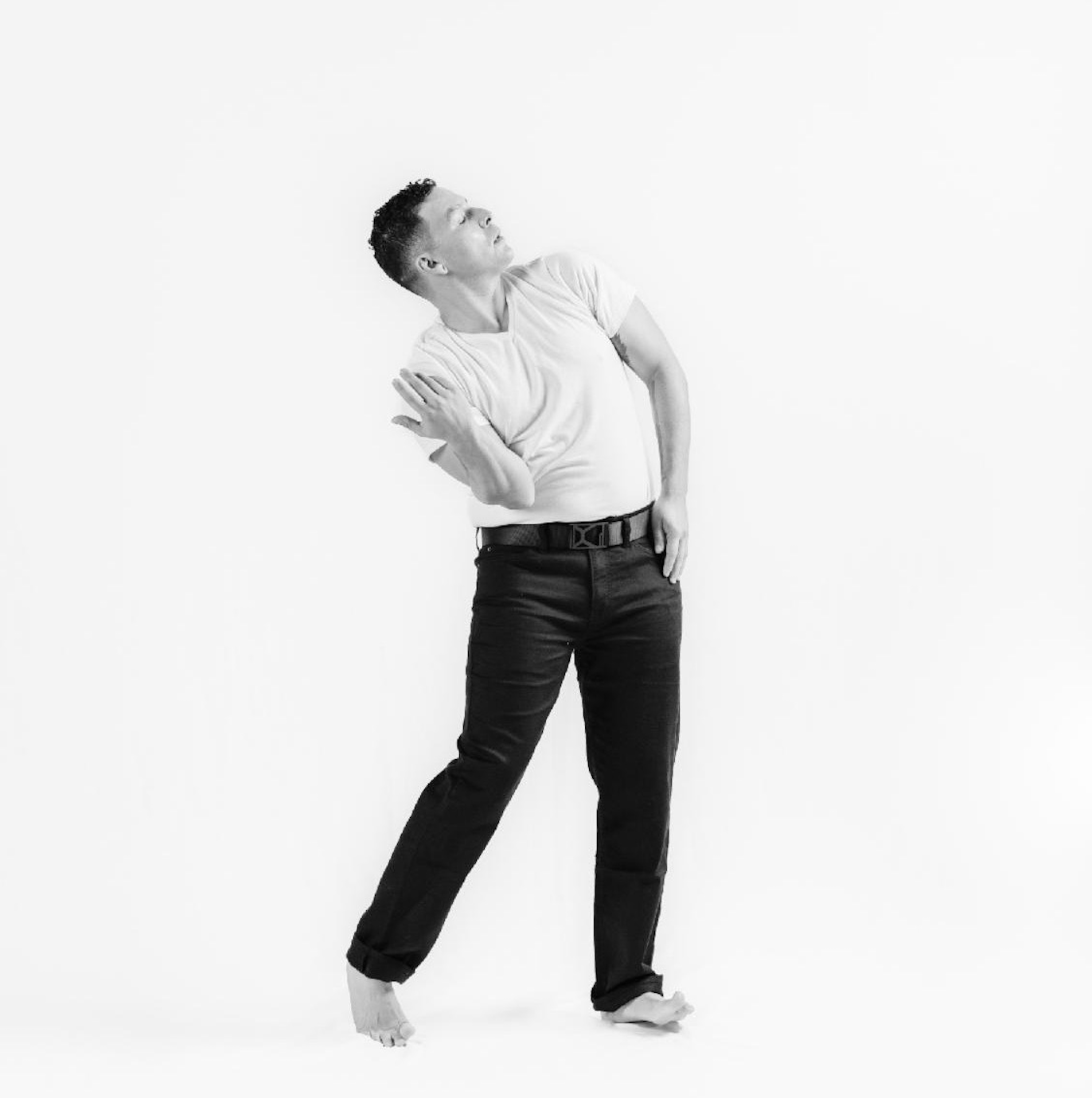 Butoh Unveiled: Embodied Presence and Queer Futurity in Motion with Meshi Chavez