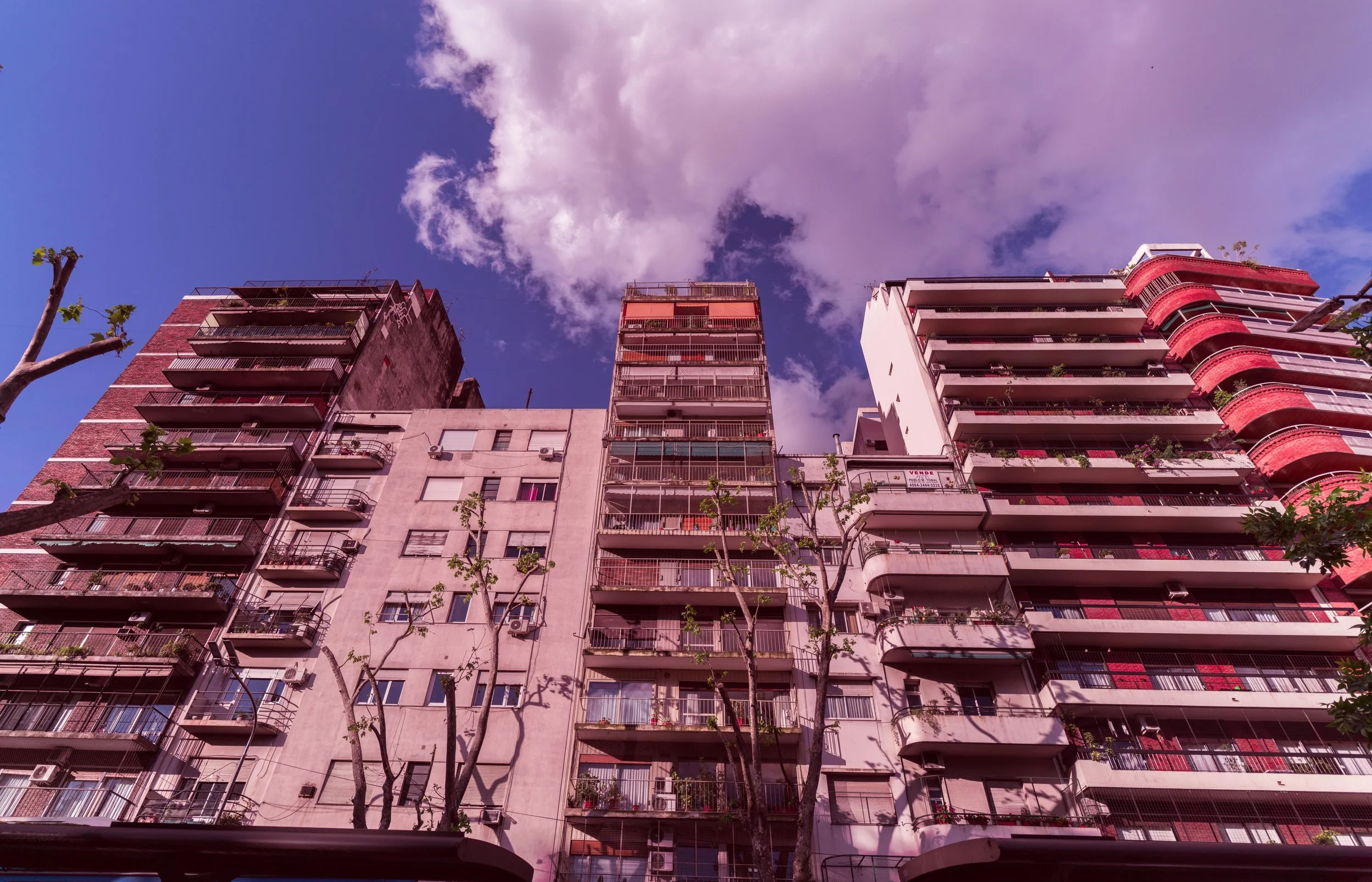 BuenosAires_AptRed.jpg