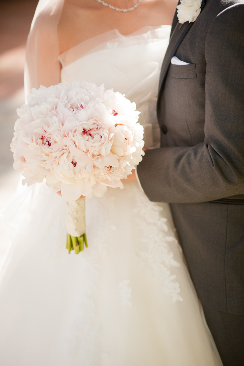 Michelle and Jerry were recently married on a sunny Sunday in Nov The wedding was held at one of my favorite venue, Ritz Carlton in Laguna Beach. The view was beautiful and their colors were blush, pink and ivory . Here are some beautiful images provided by Stephanie Yanz .