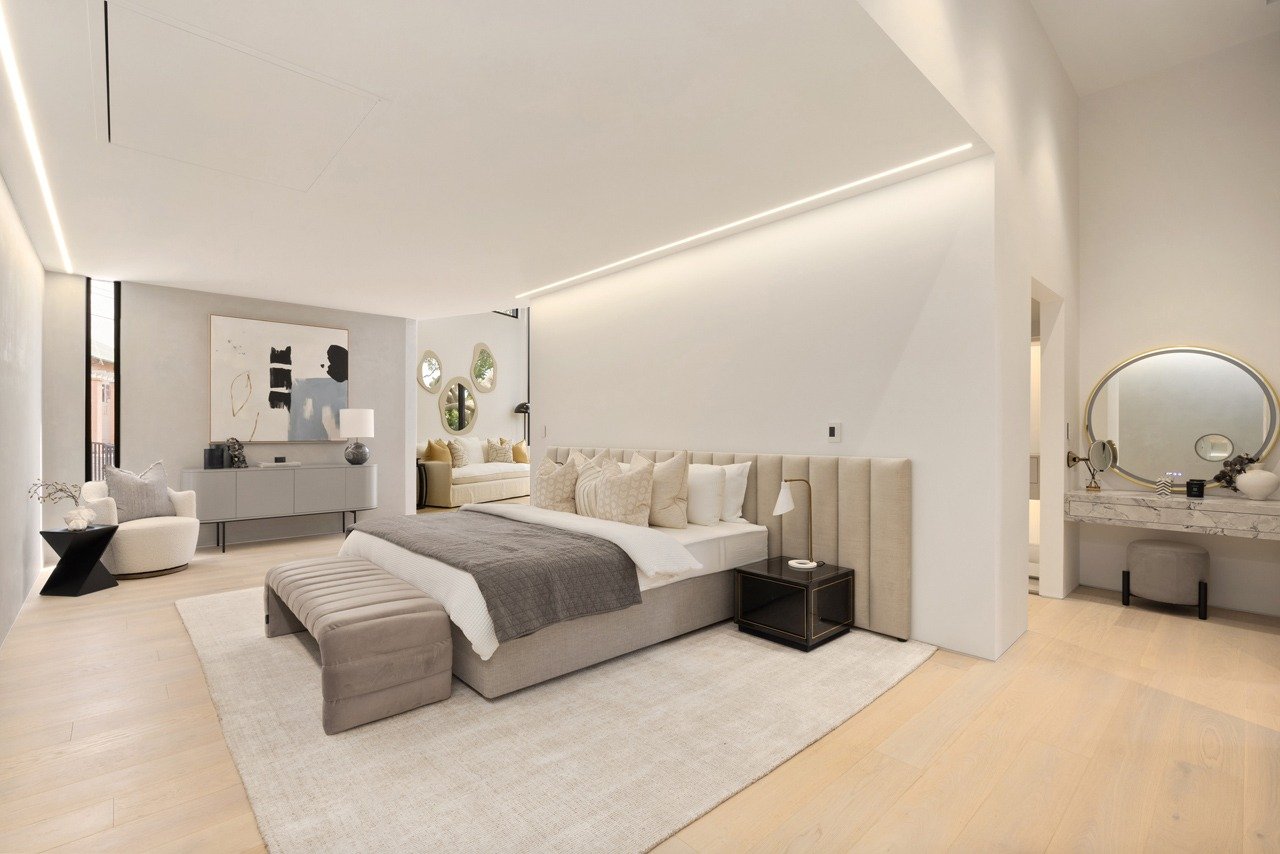 WhatsApp Image 2025-10-23 at 12.01.58 (2).jpeg