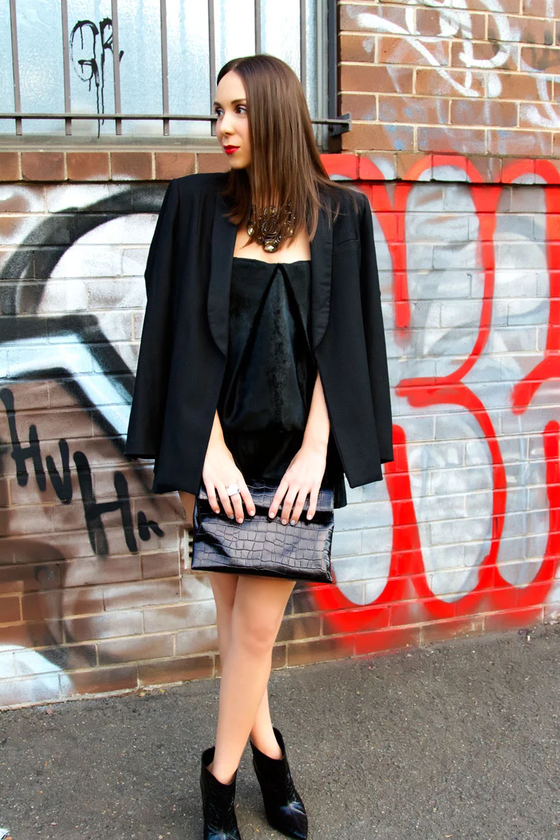 black-on-black-fashion.jpg
