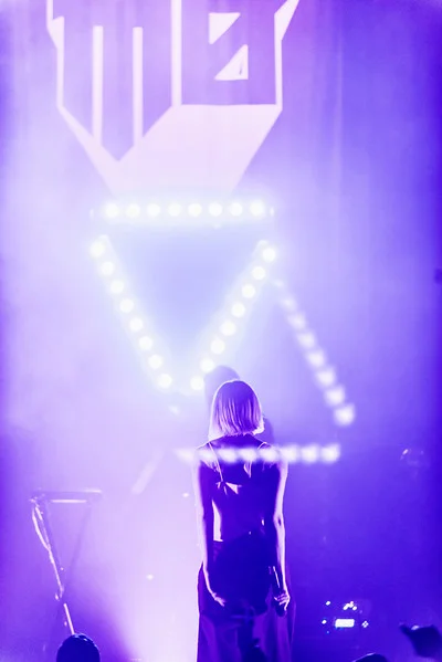 MØ Set Design & Programming by Gary Hunt / Photos by Nate Polta 