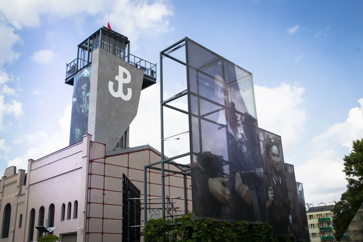 muzeum-powstania-warszawskiego.jpg