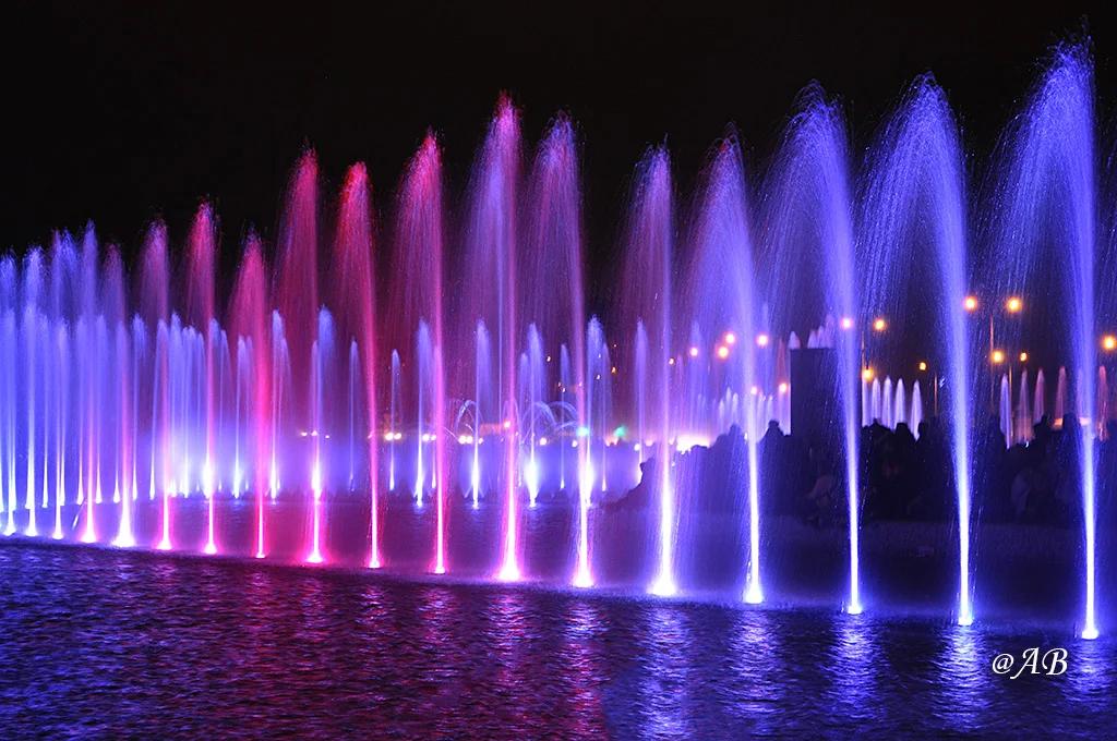 Fontanna-Warszawa-04.jpg