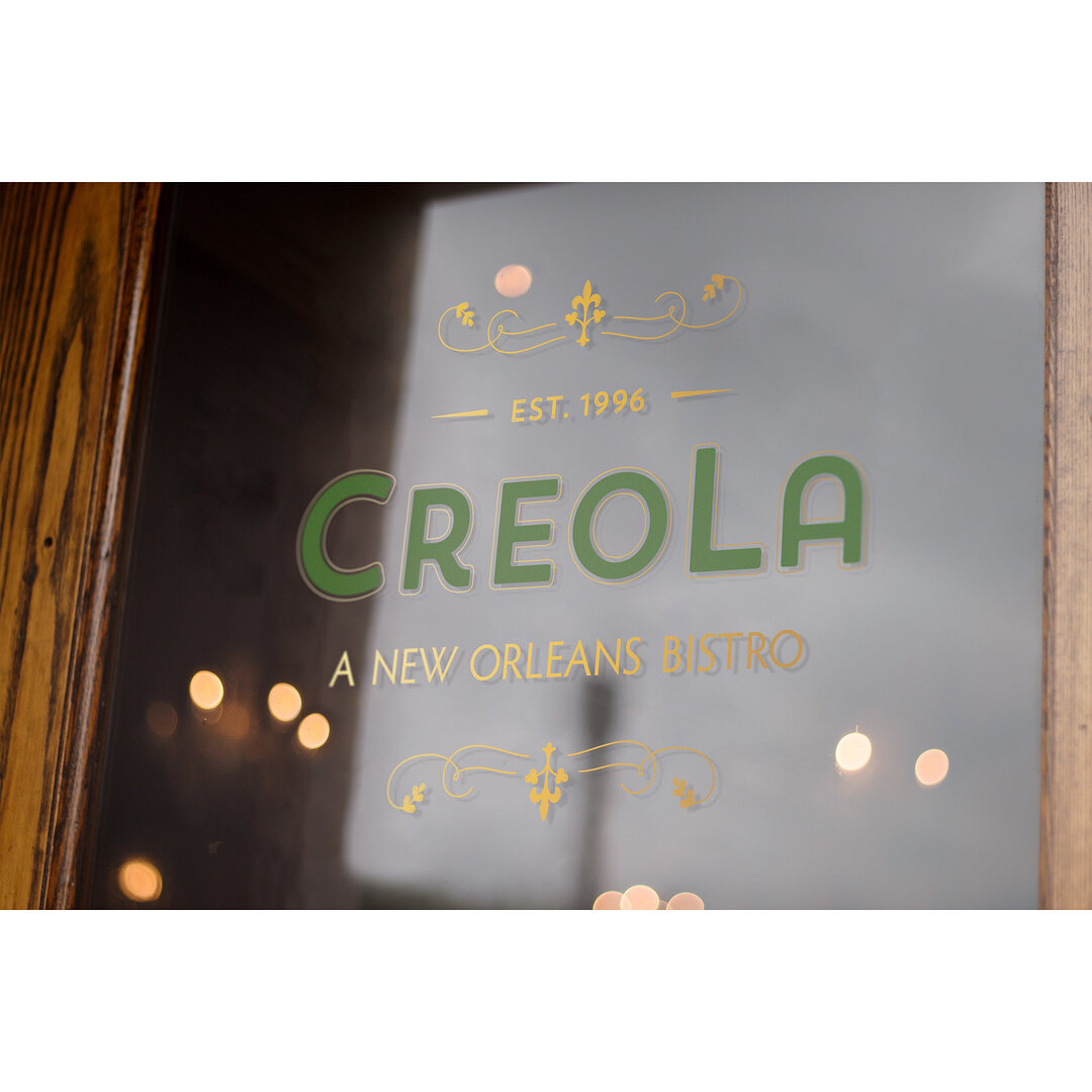 CreoLa Bistro is a Bay Area-based, New Orleans restaurant serving authentic Cajun/Creole cuisine using both Bay area and Louisiana ingredients. CreoLa was looking to re-brand after 20 years in the industry as more of a casual, fine dining restaurant.