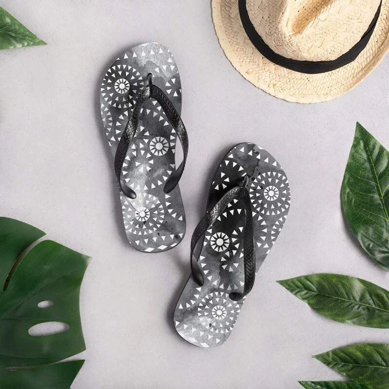 raya_flipflops1 copy.jpeg