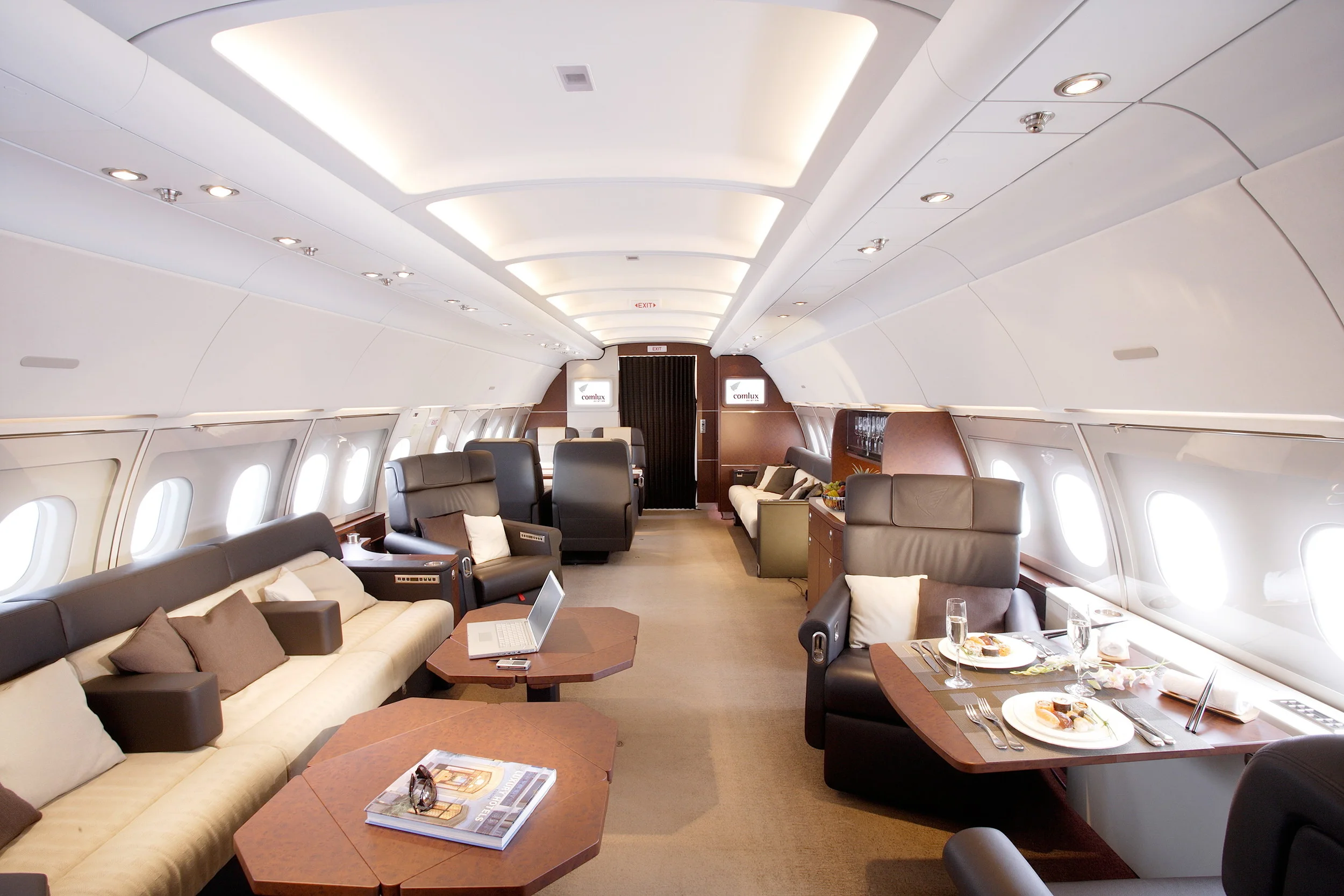 2560_Corporate Aviation_Best-Off-063.jpg