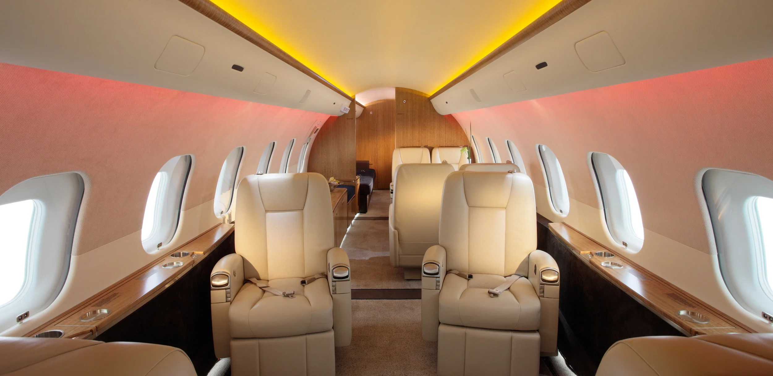 2560_Corporate Aviation_Best-Off-001.jpg