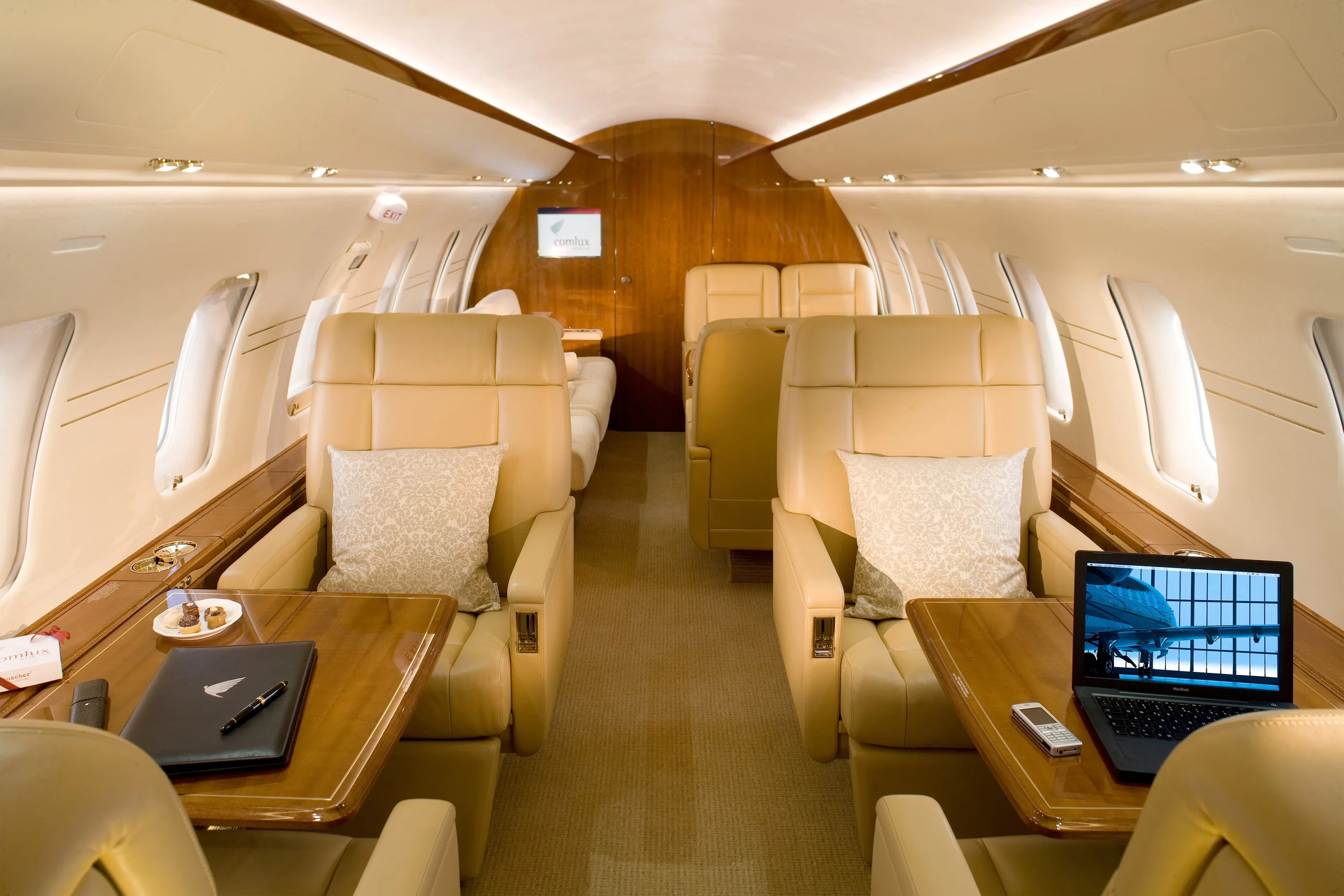 2560_Corporate Aviation_Best-Off-016.jpg