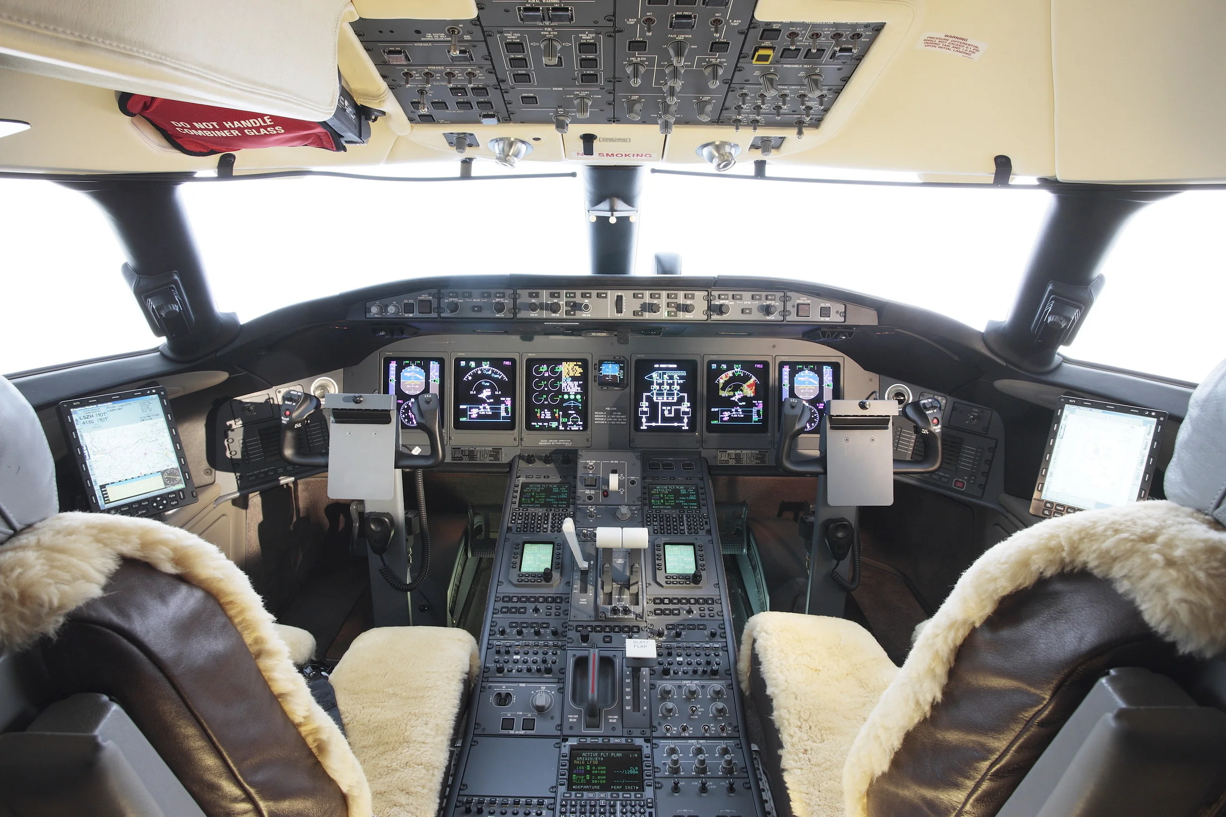 2560_Corporate Aviation_Best-Off-032.jpg