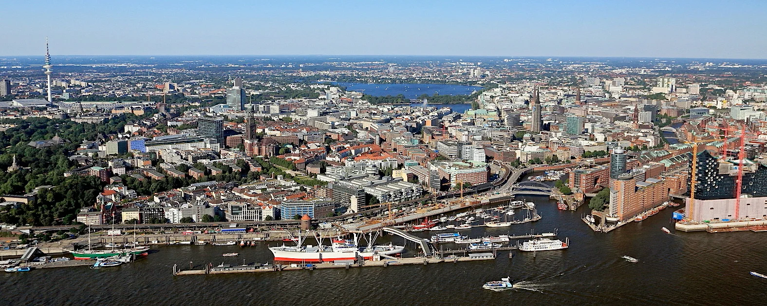 2560_Hafen Hamburg Marketing-017.jpg