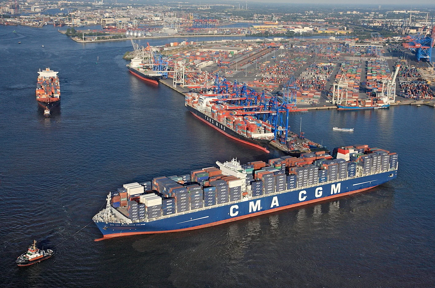 2560_Hafen Hamburg Marketing-027.jpg