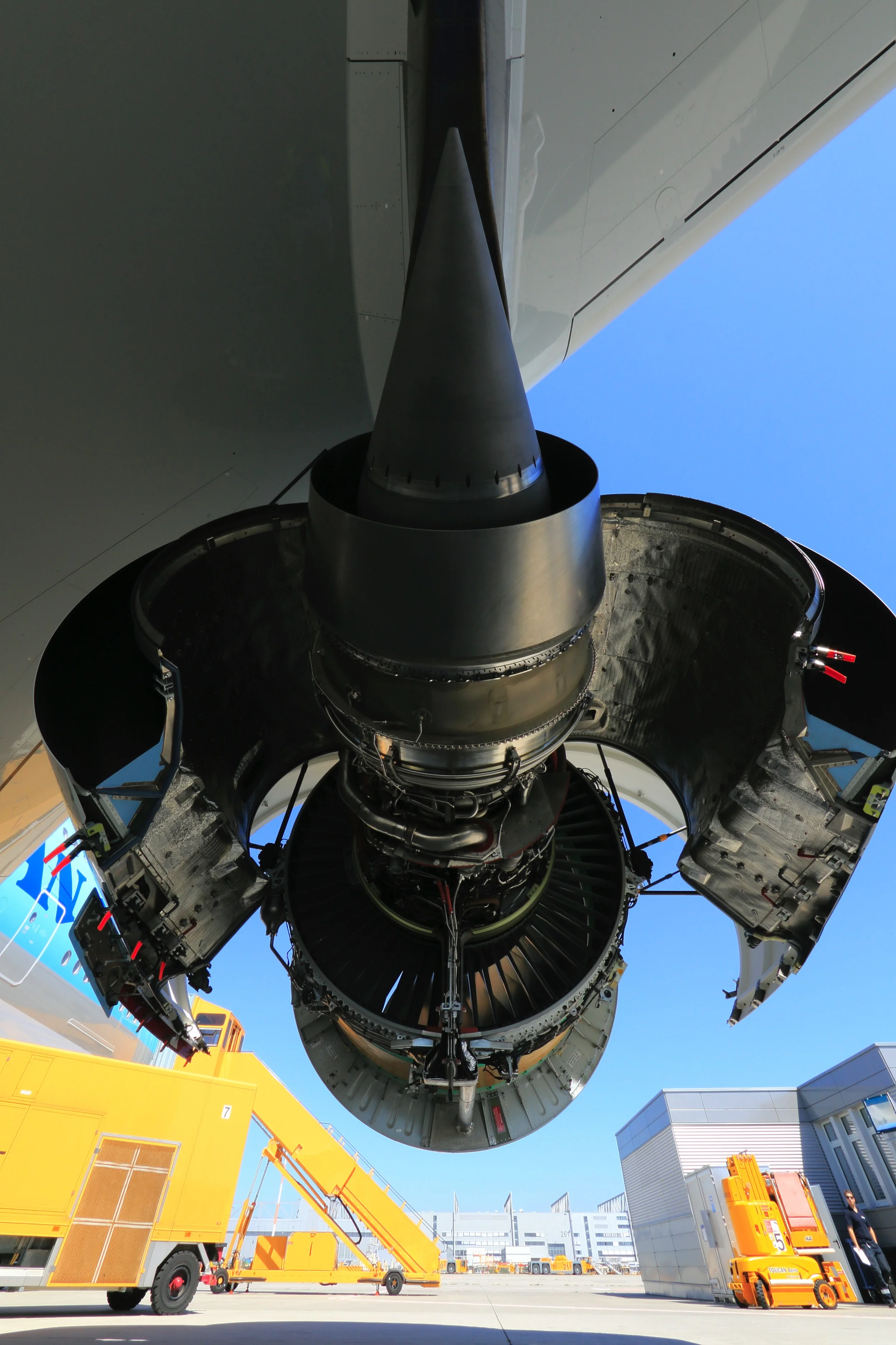 A380 Flightline-123_2500x3750.JPG