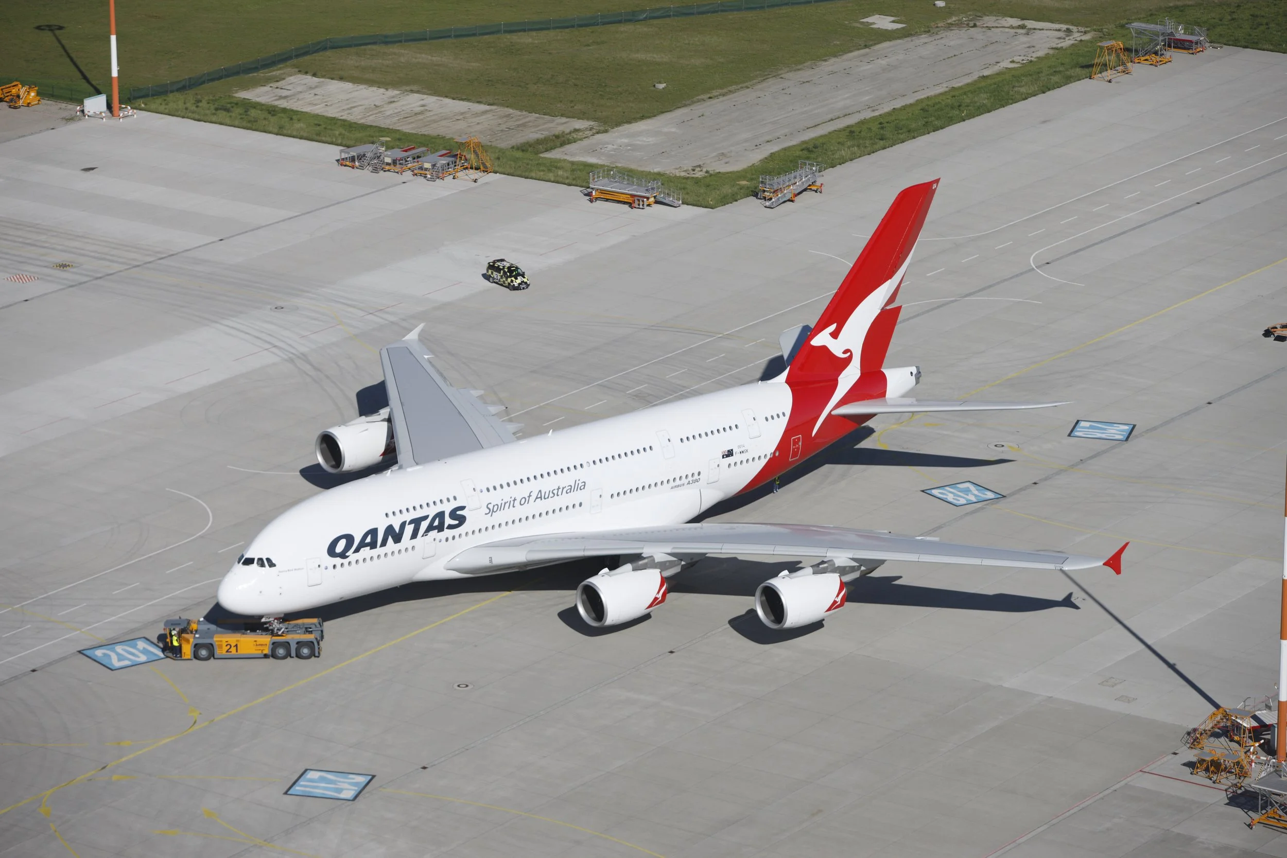 Qantas A380 -6.jpg