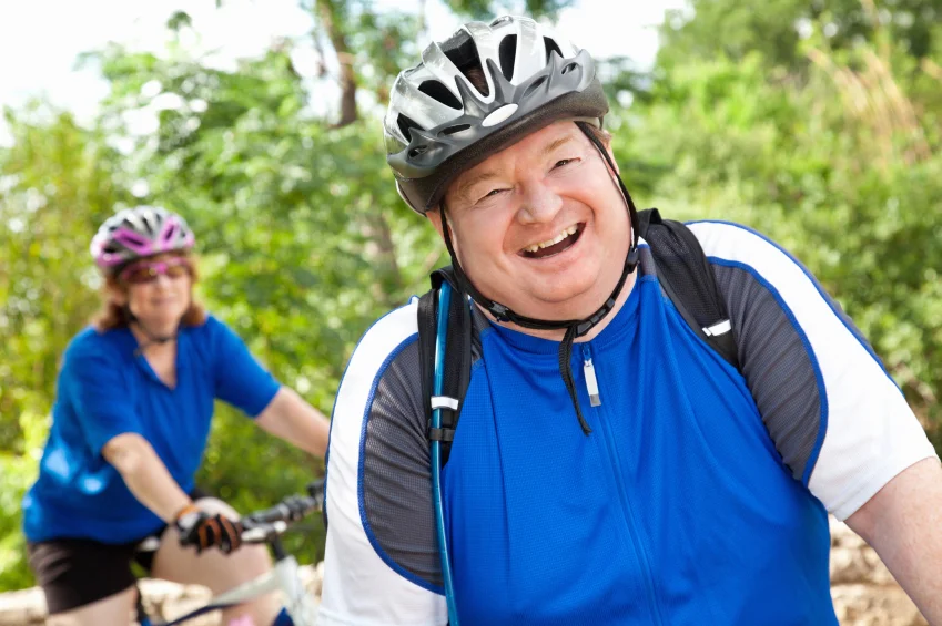 couplecycling.jpg
