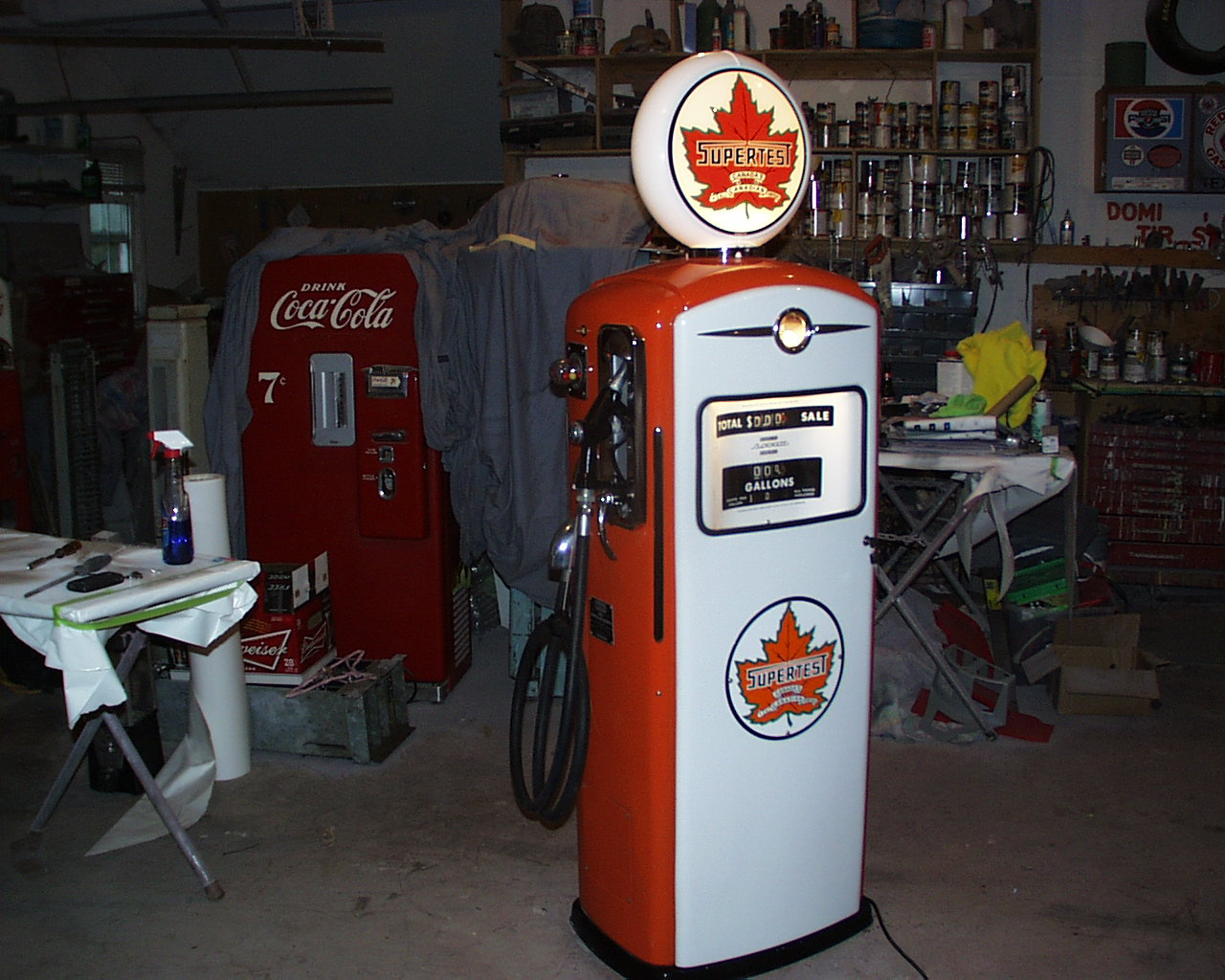 1950's Bennett Gas Pump