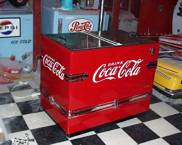 KELVENATOR Coke Cooler
